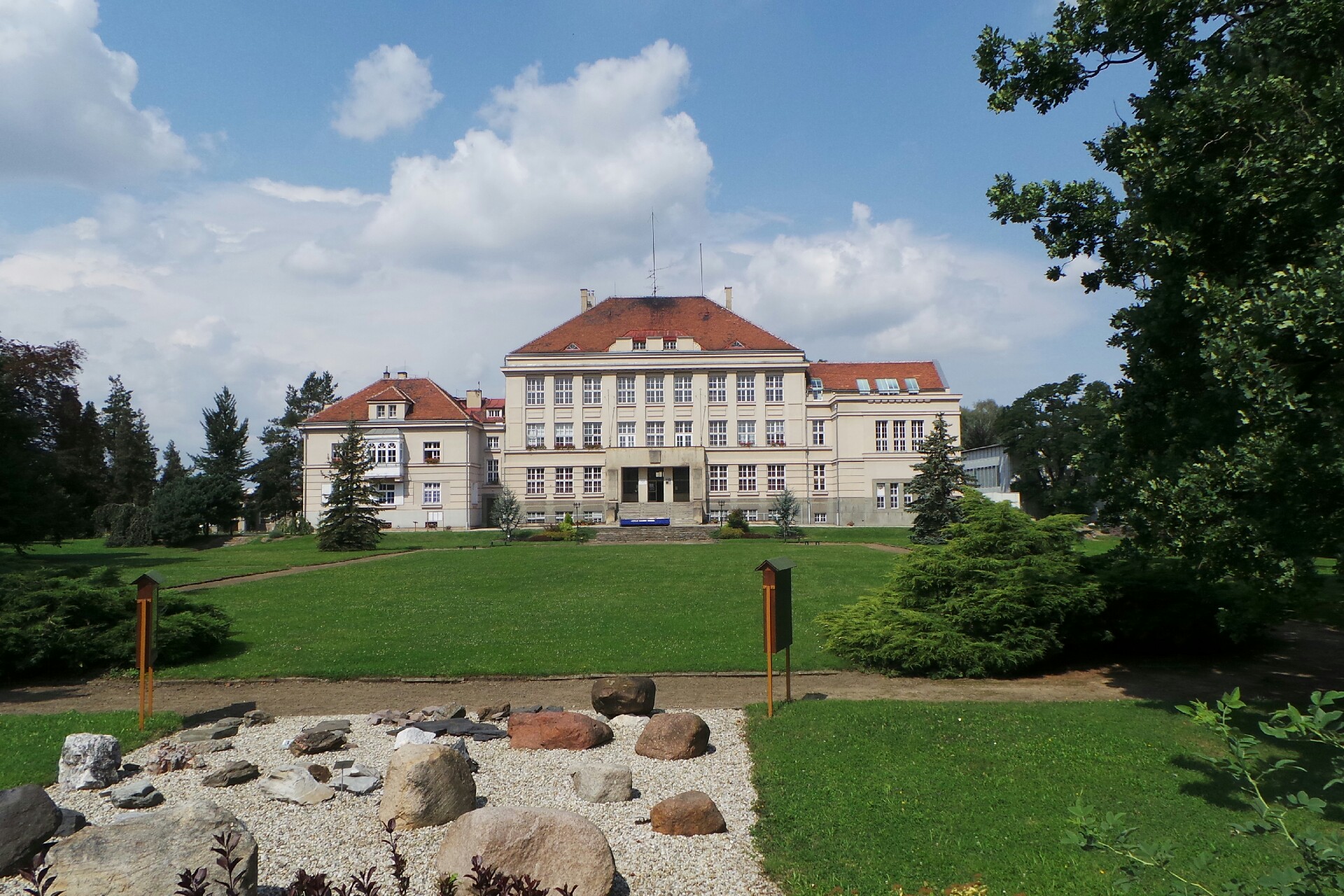 Masarykova střední škola zemědělská a Vyšší odborná škola Opava - Školní jídelna