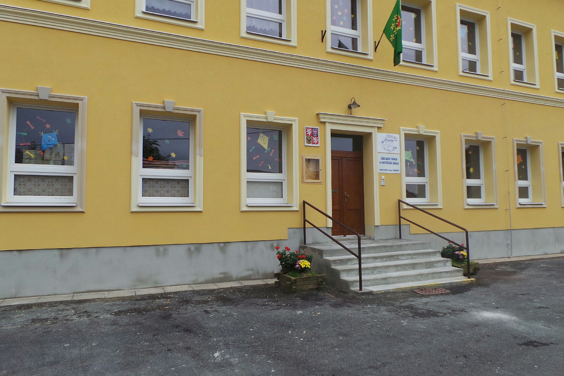 ZŠ a MŠ Dolní Hbity