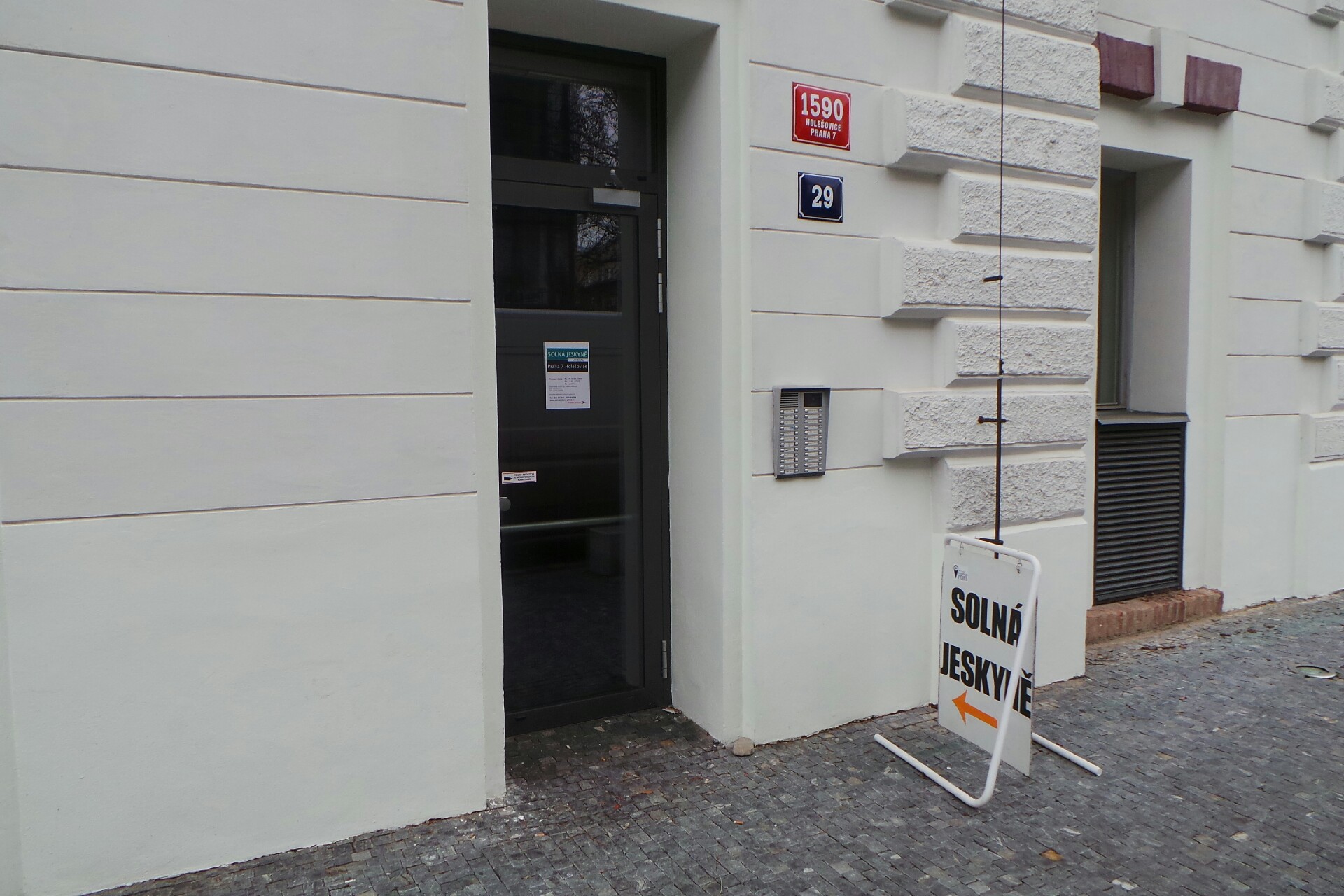 Salmedica - Stavba solných jeskyní