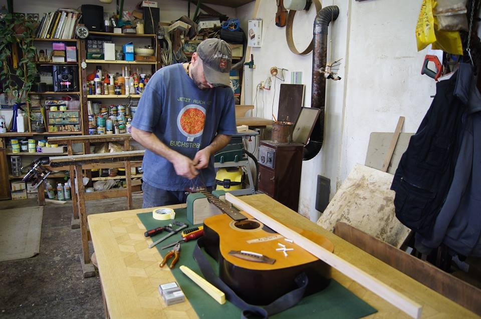 Oprava kytar - Michal Vožech foto 2