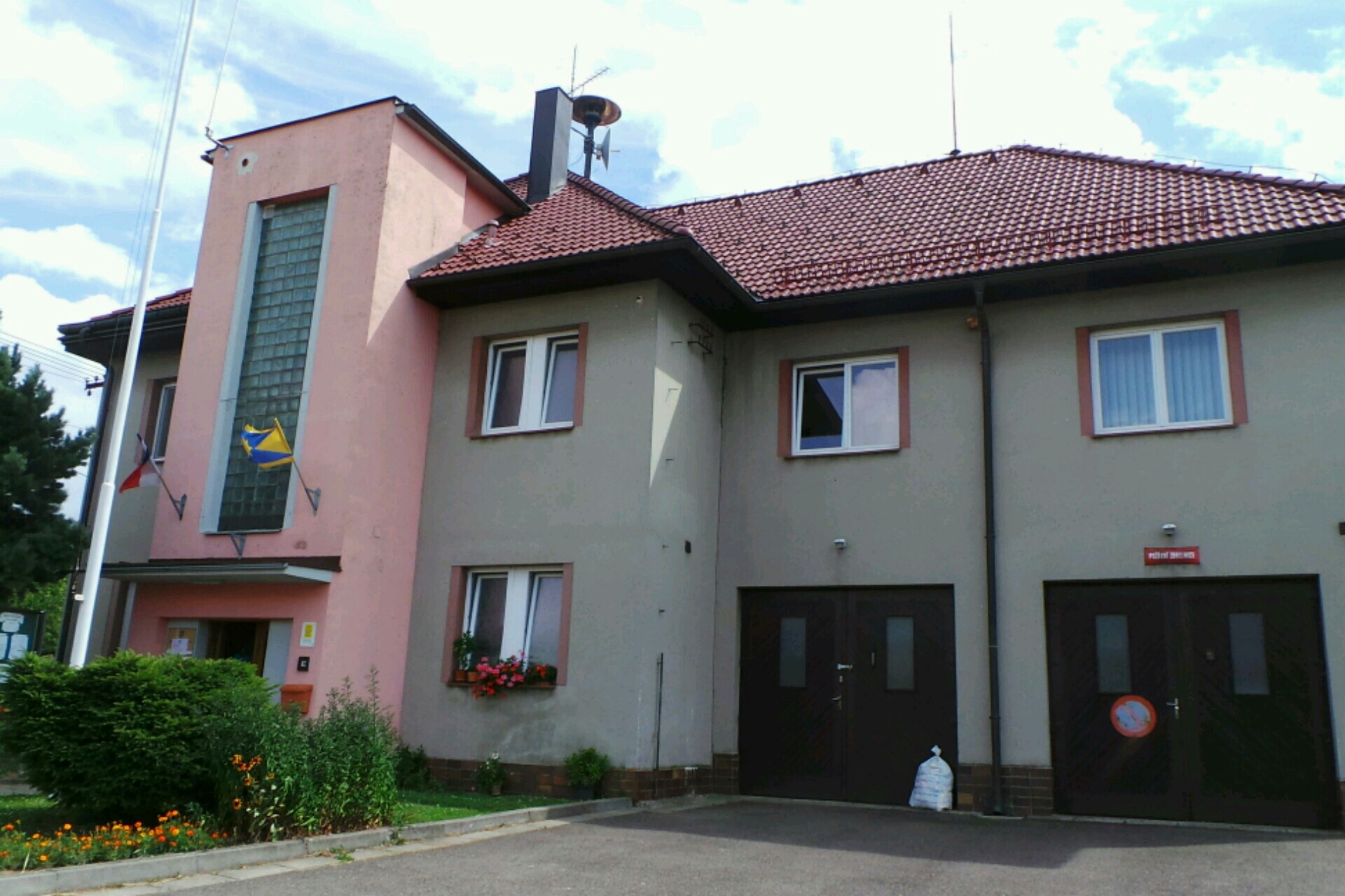 Bačetín - obecní úřad