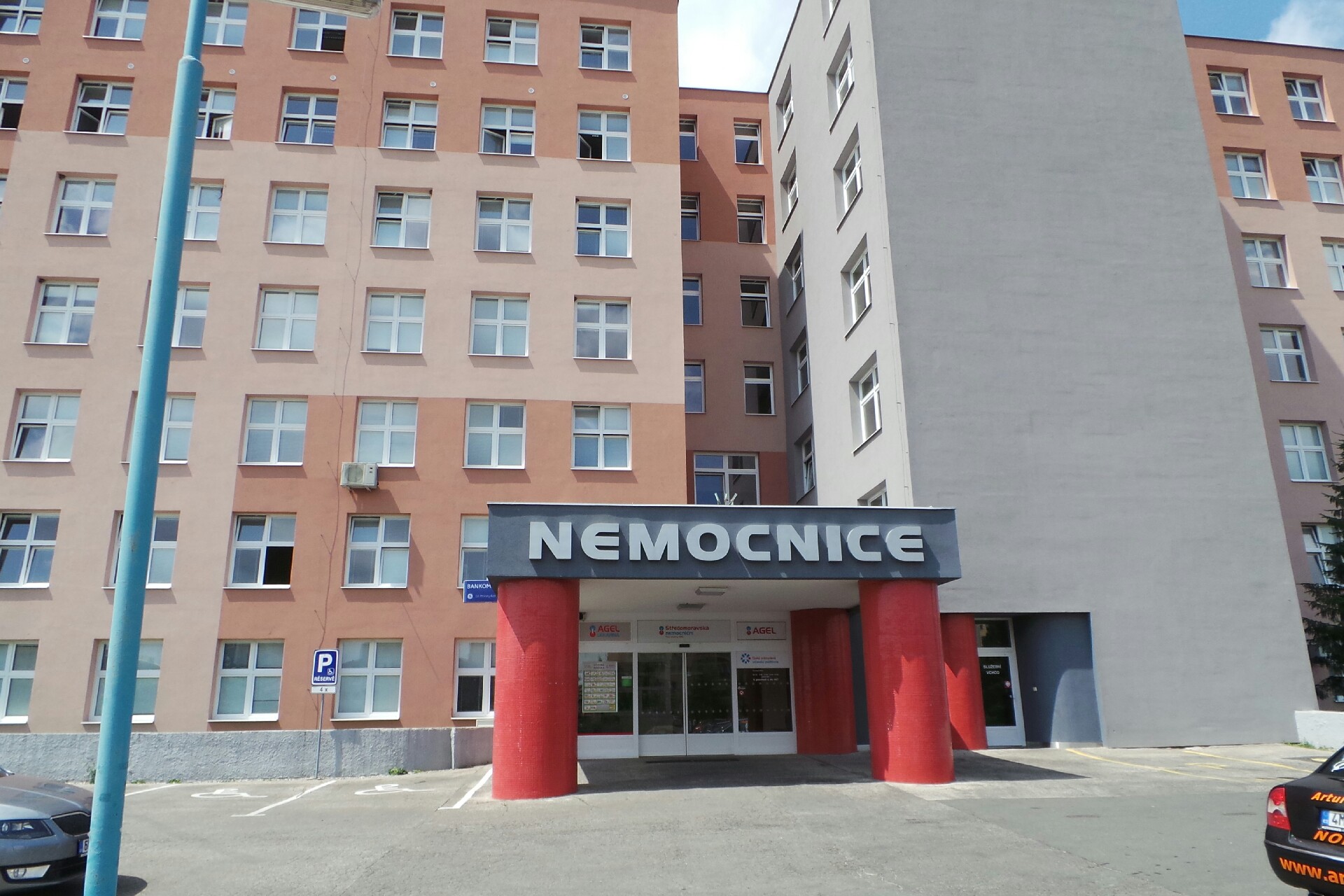 MUDr. Pavel Andrš - Pro Derma