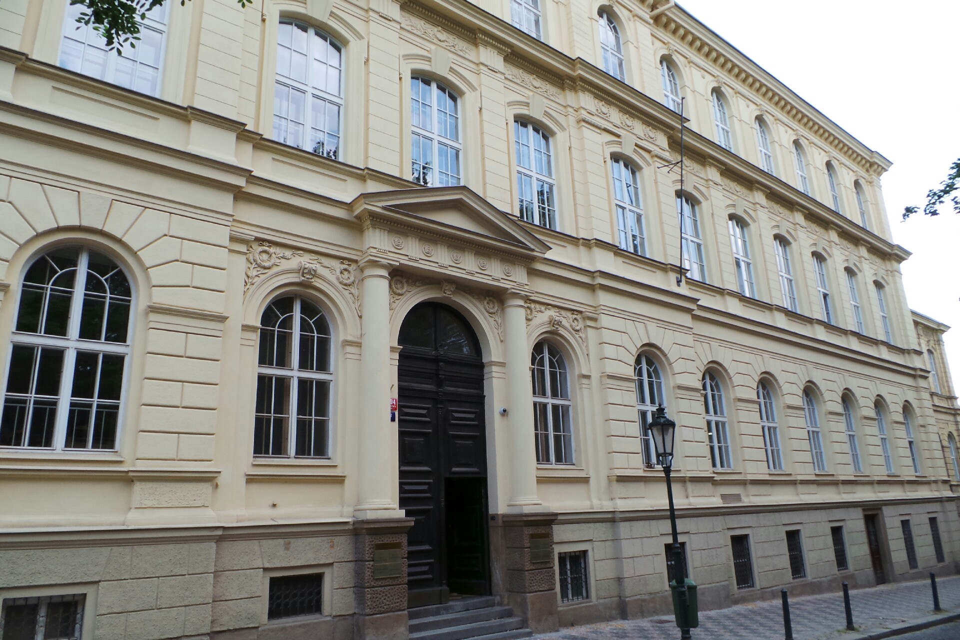 Knihovna biologie Přírodovědecké fakulty - Univerzita Karlova