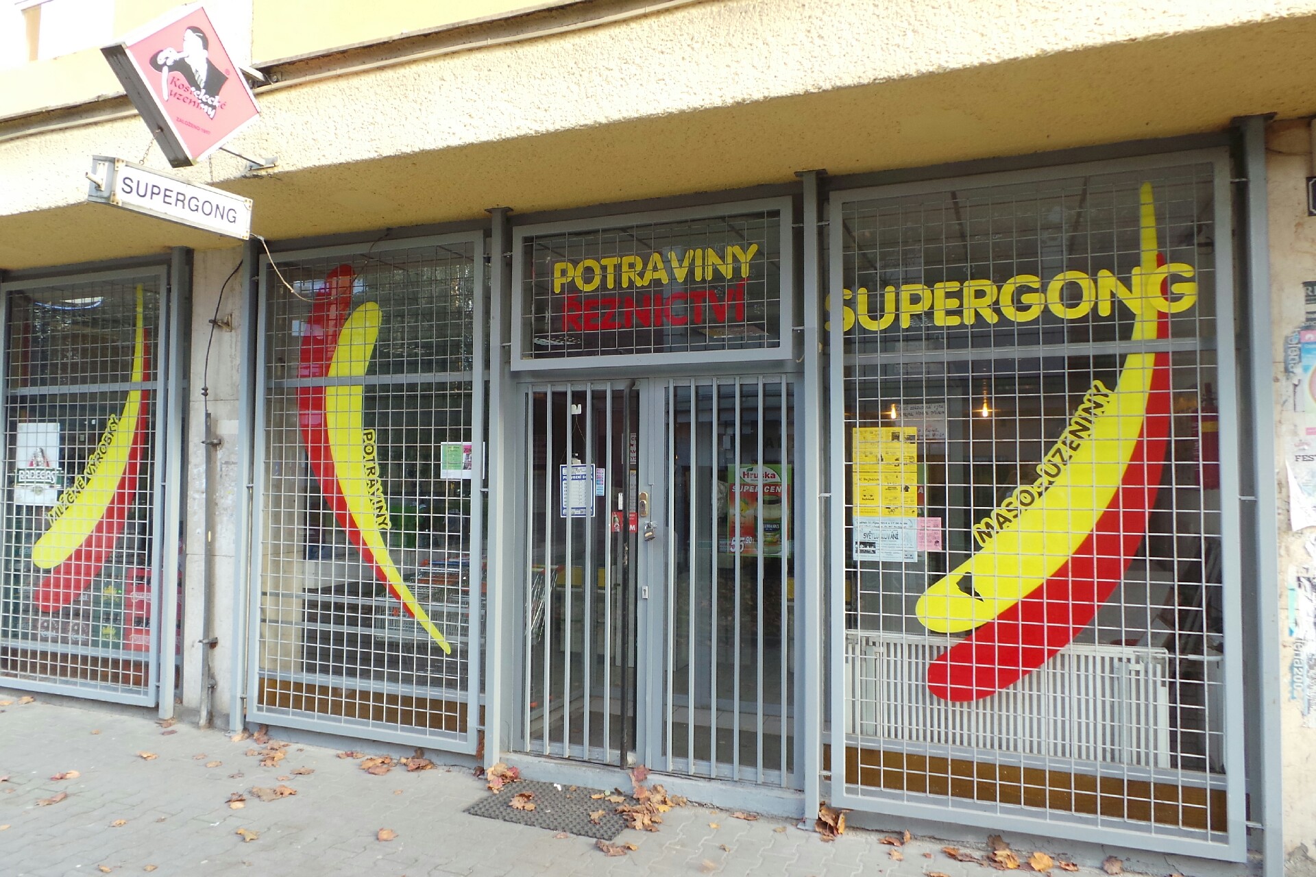 HRUŠKA - Supergong