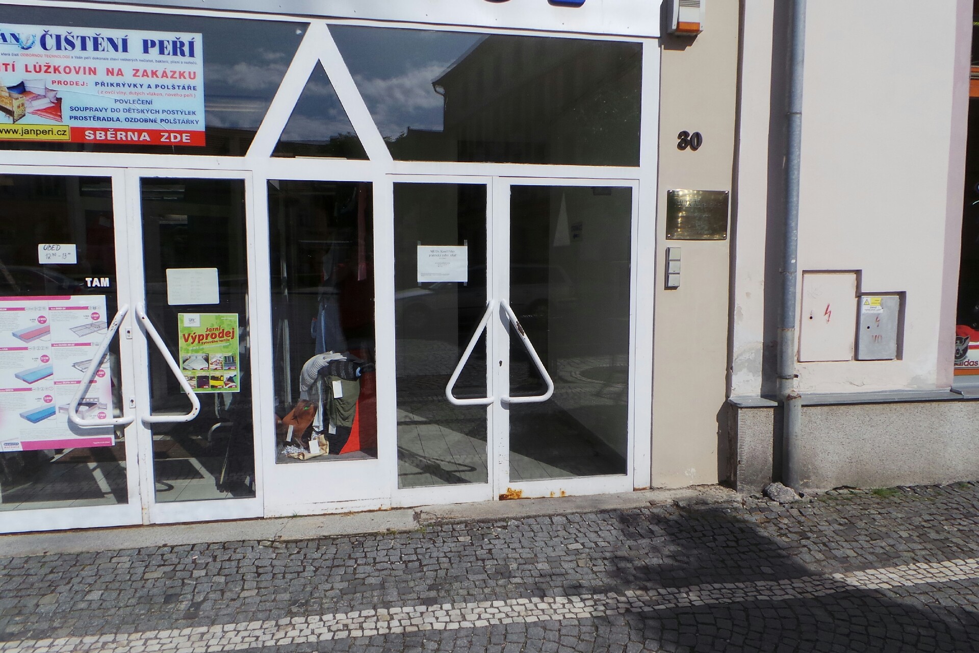 Zubní lékař MDDr. Karel Fišer