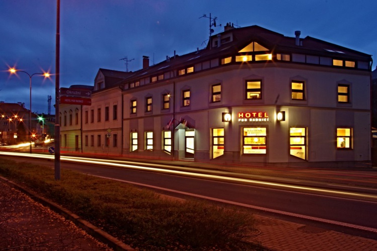 HOTEL POD RADNICÍ