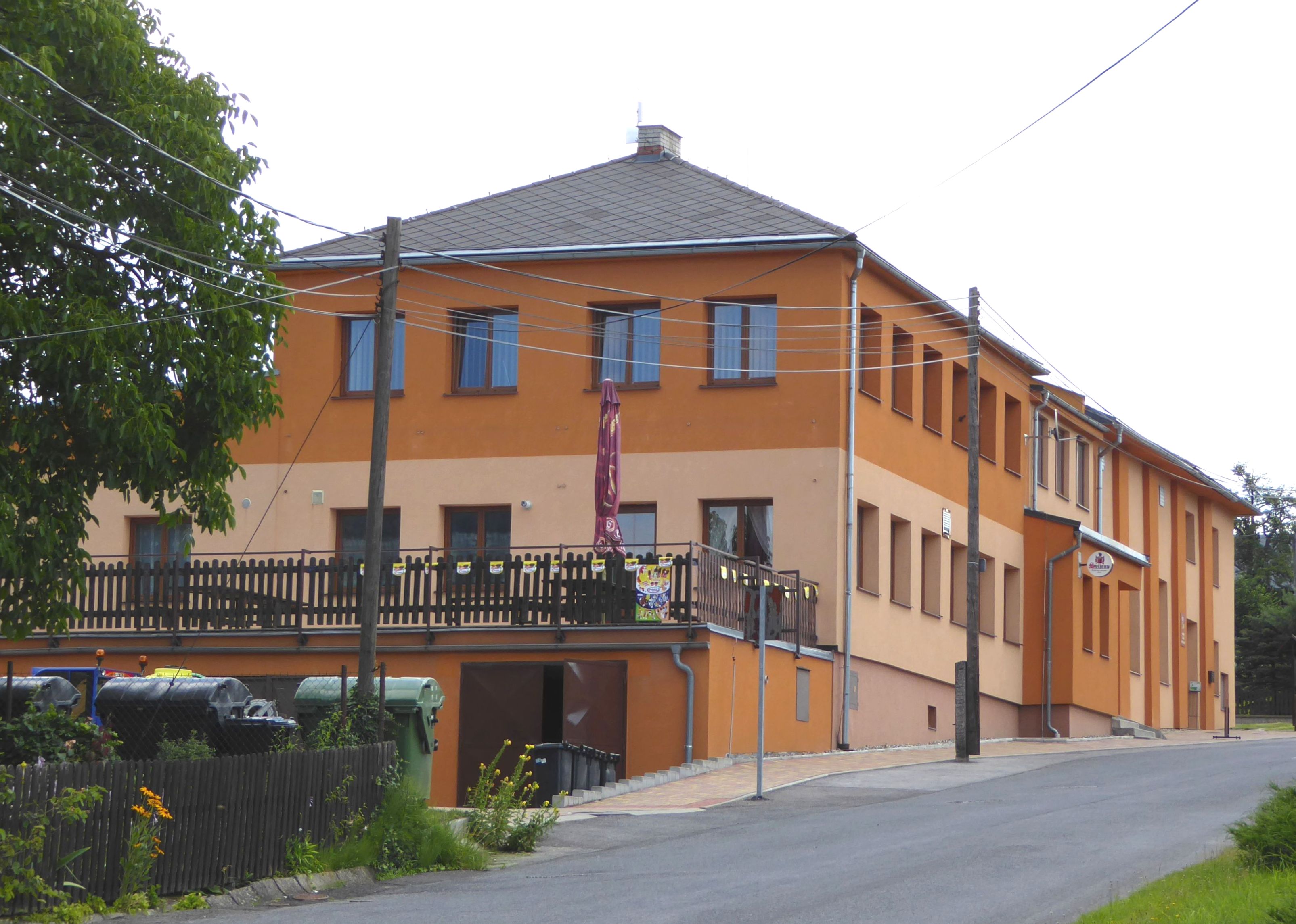 Okrouhlá - obecní úřad foto 2