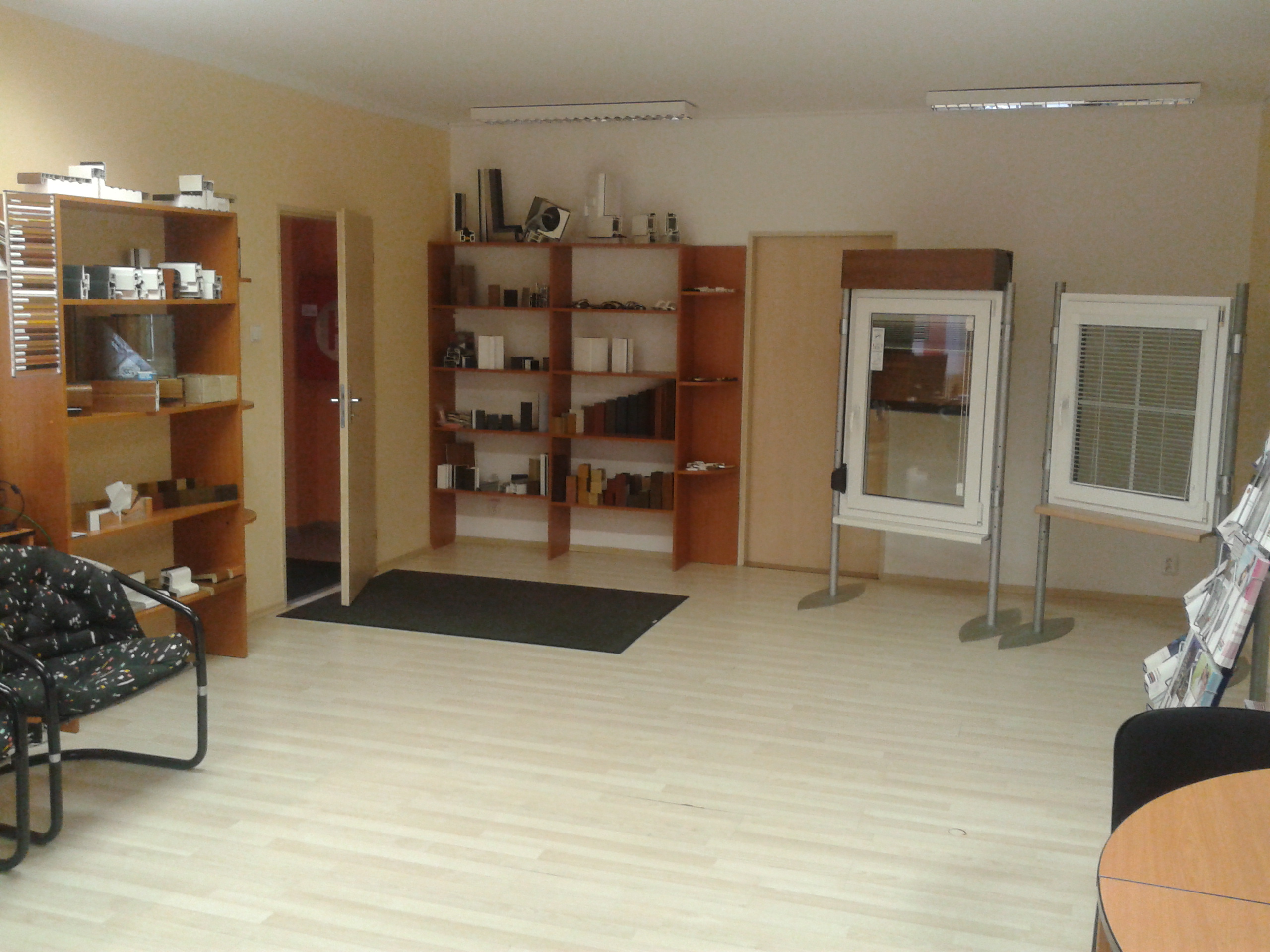 Nelan foto 3