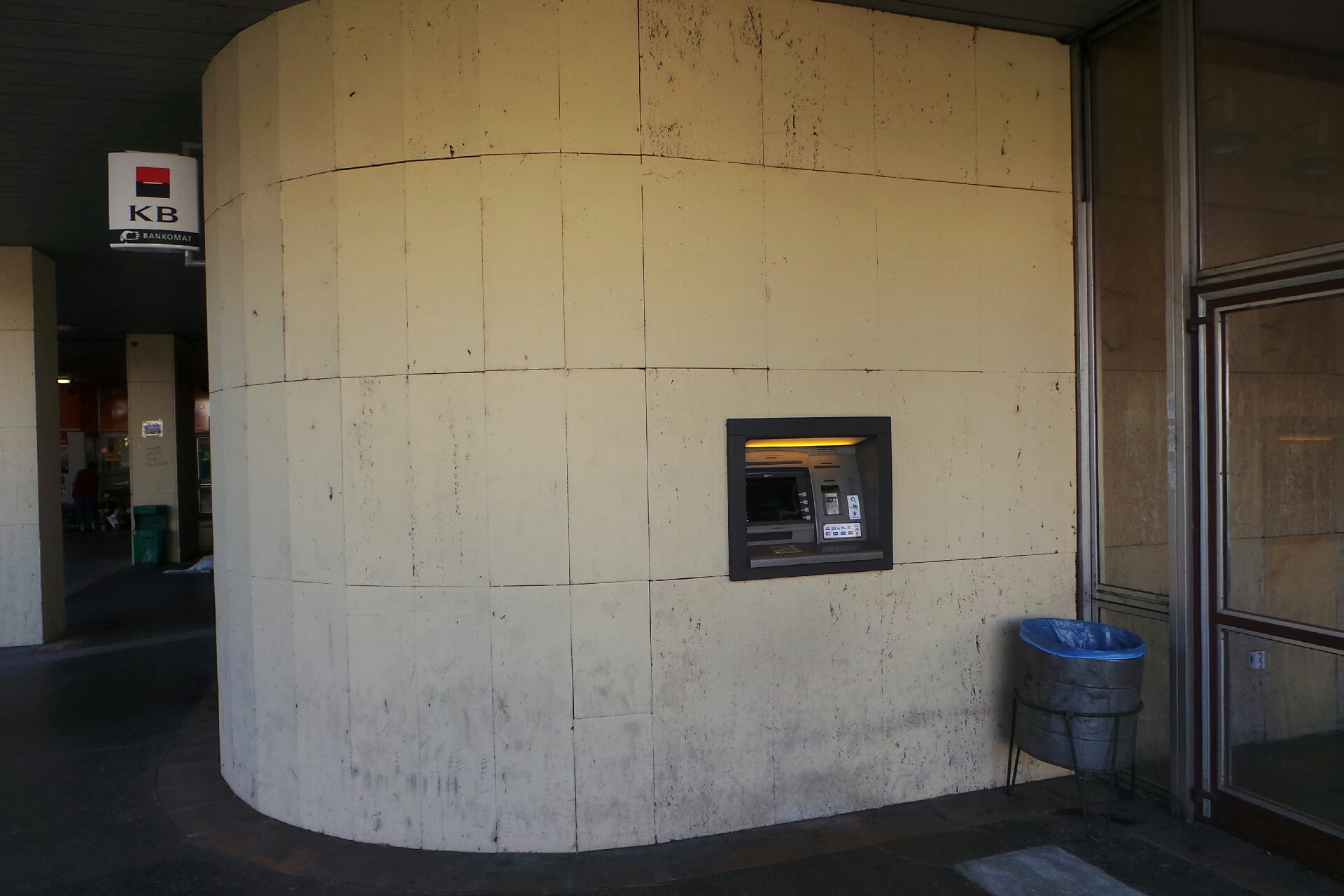 Bankomat Komerční banky