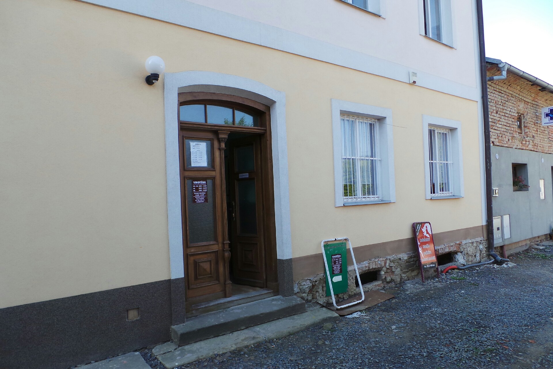 Vinotéka Za starou školou