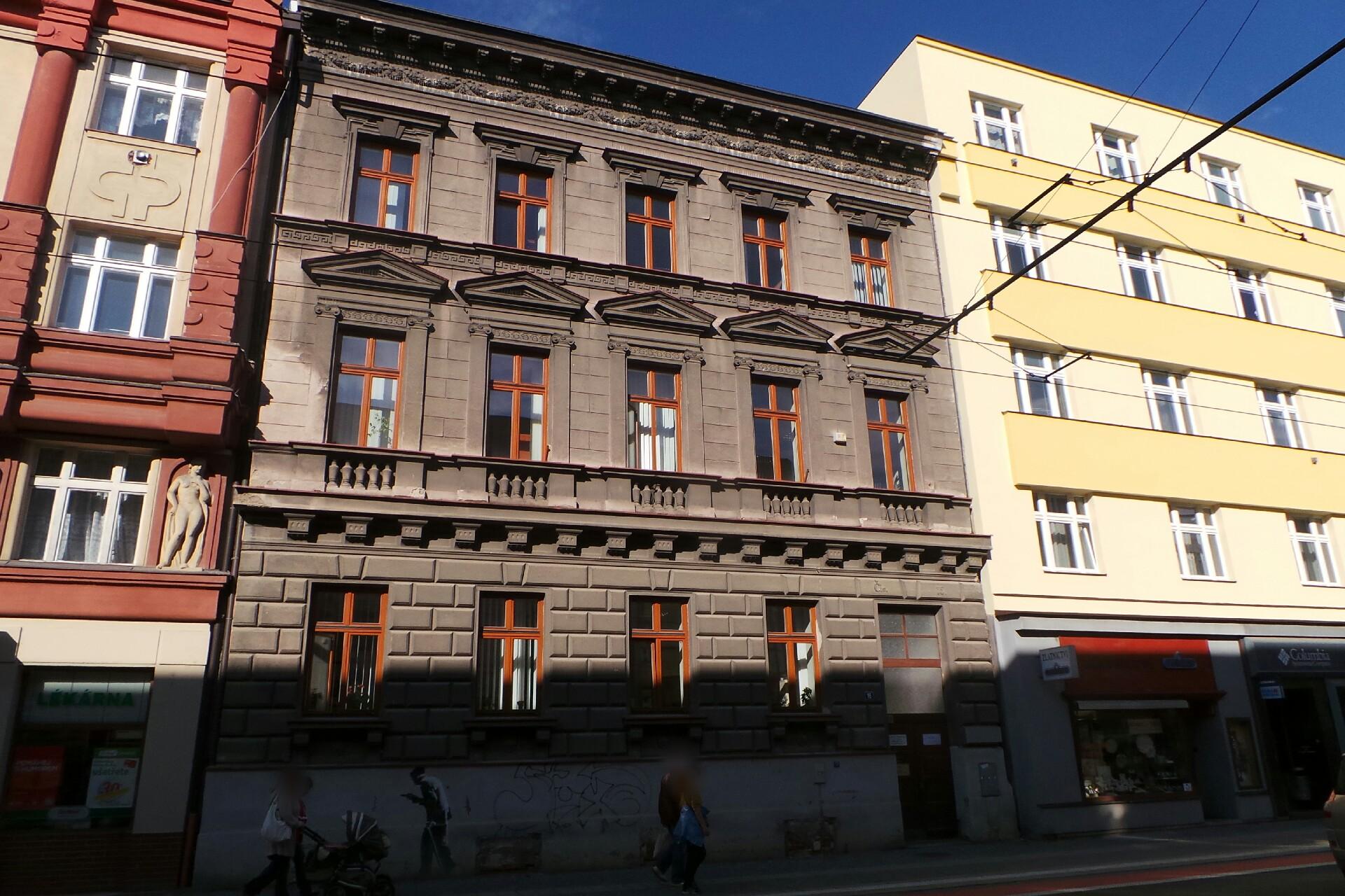 Mgr. Jaroslav Cacek, advokát
