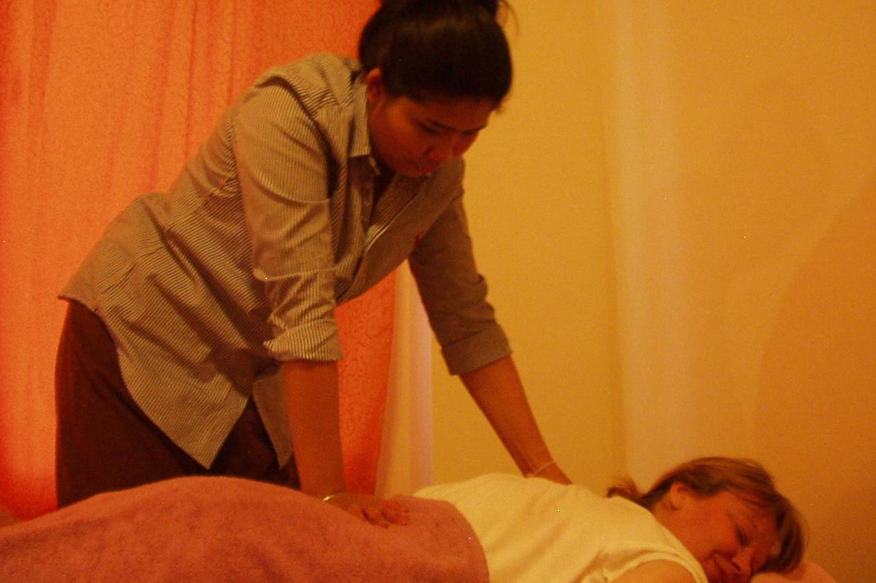 David Markovec - Saranrom thai massage