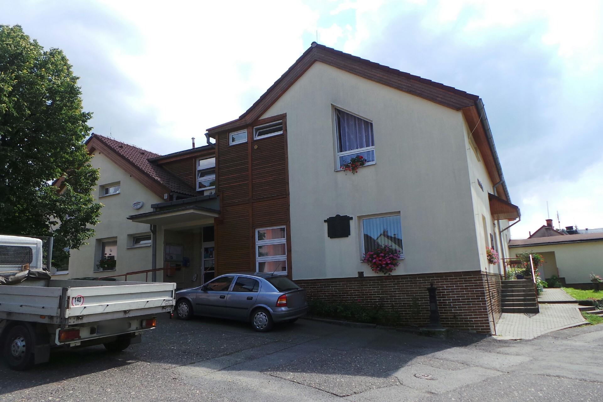 Lhotka - obecní úřad