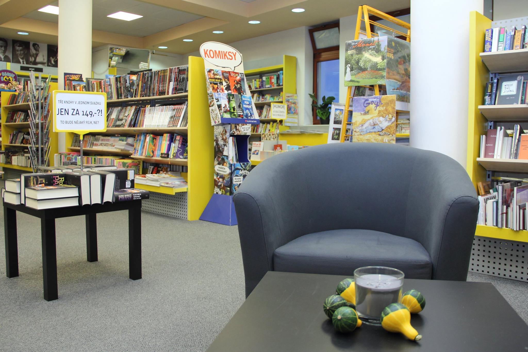 KAPITOLA Knihkupectví foto 2