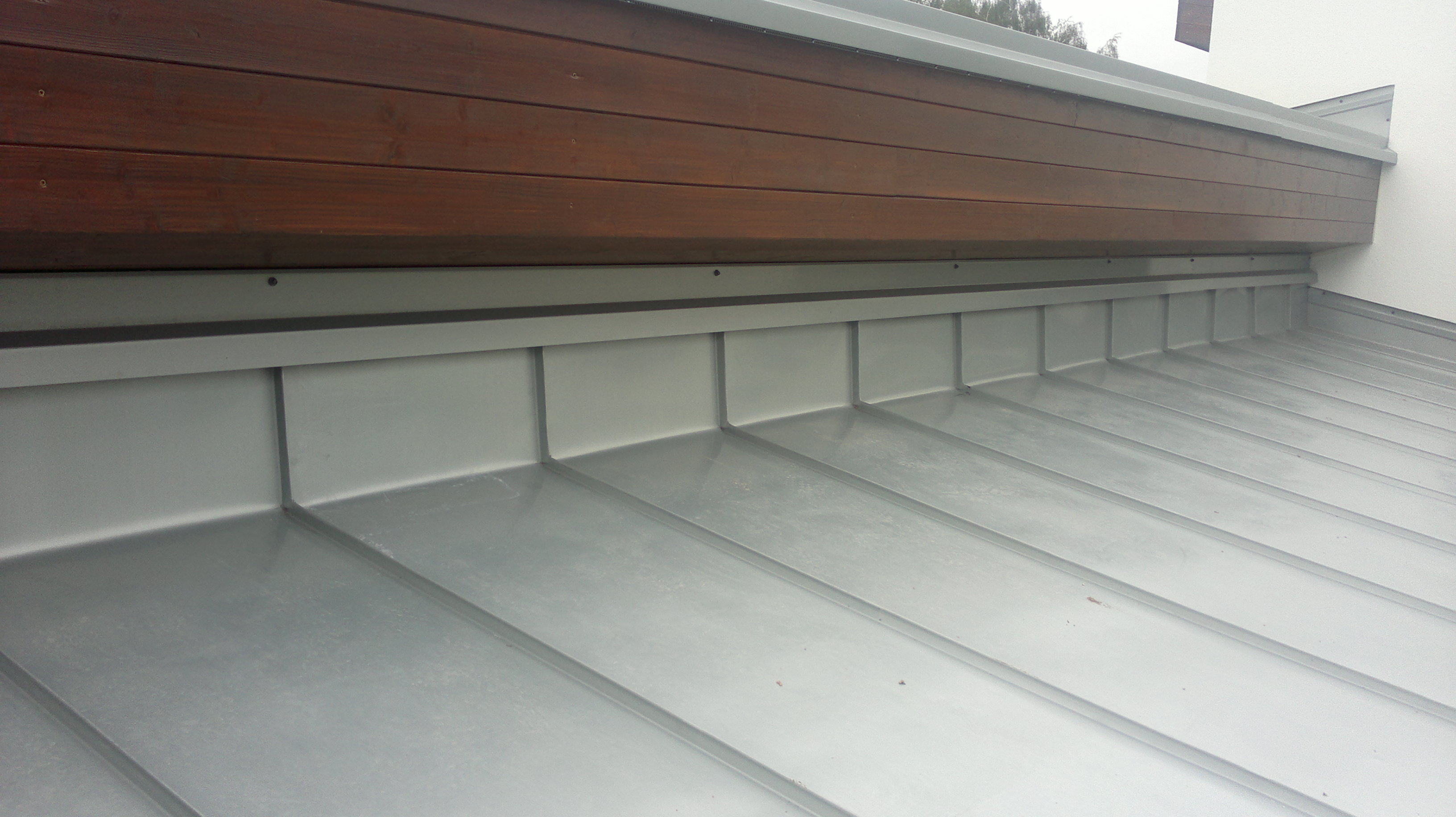 VLČEK STŘECHY - klempířství - pokrývačství - tesařství foto 4