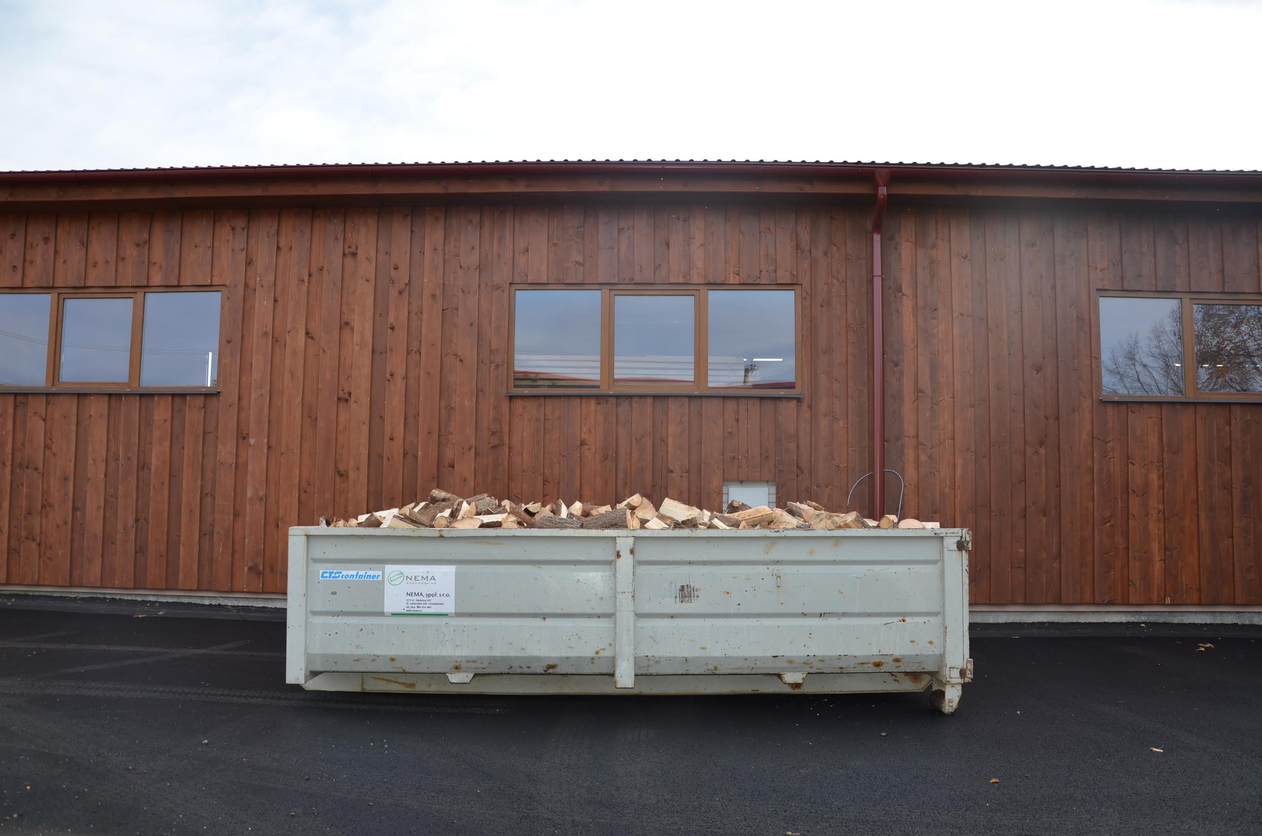 Palivové dřevo Ing. Tomáš Nemrava foto 4