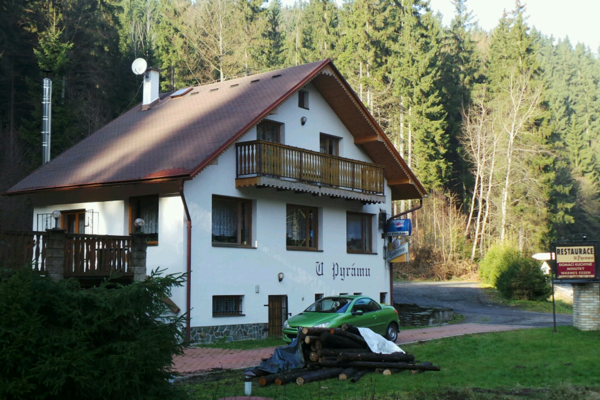 Restaurace U Pyrámu