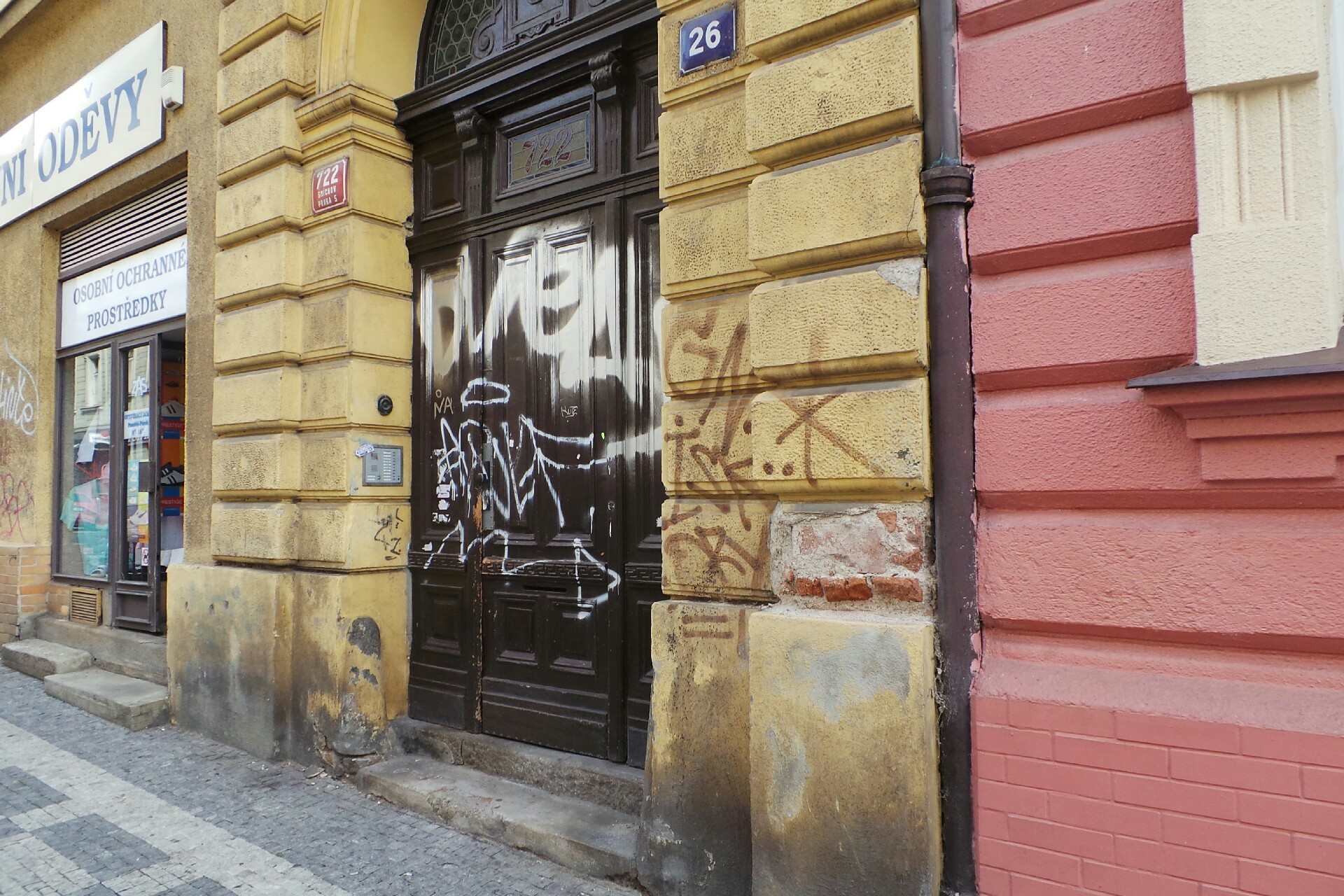 Touschek Karel, Mgr., advokát