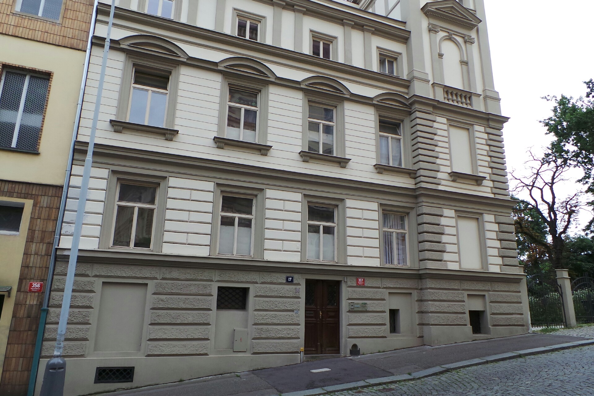 Mgr. Petr Jindřichovský, advokát