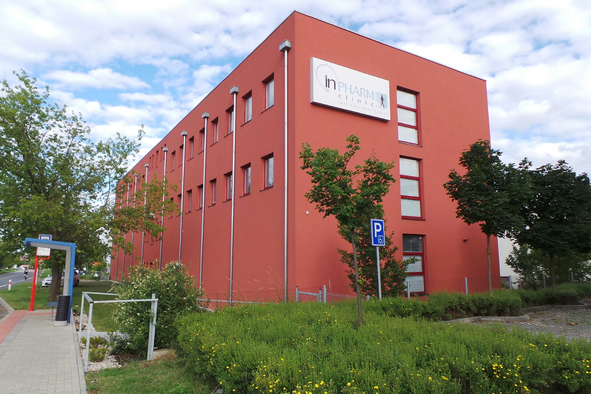 inPHARM CLINIC s.r.o.