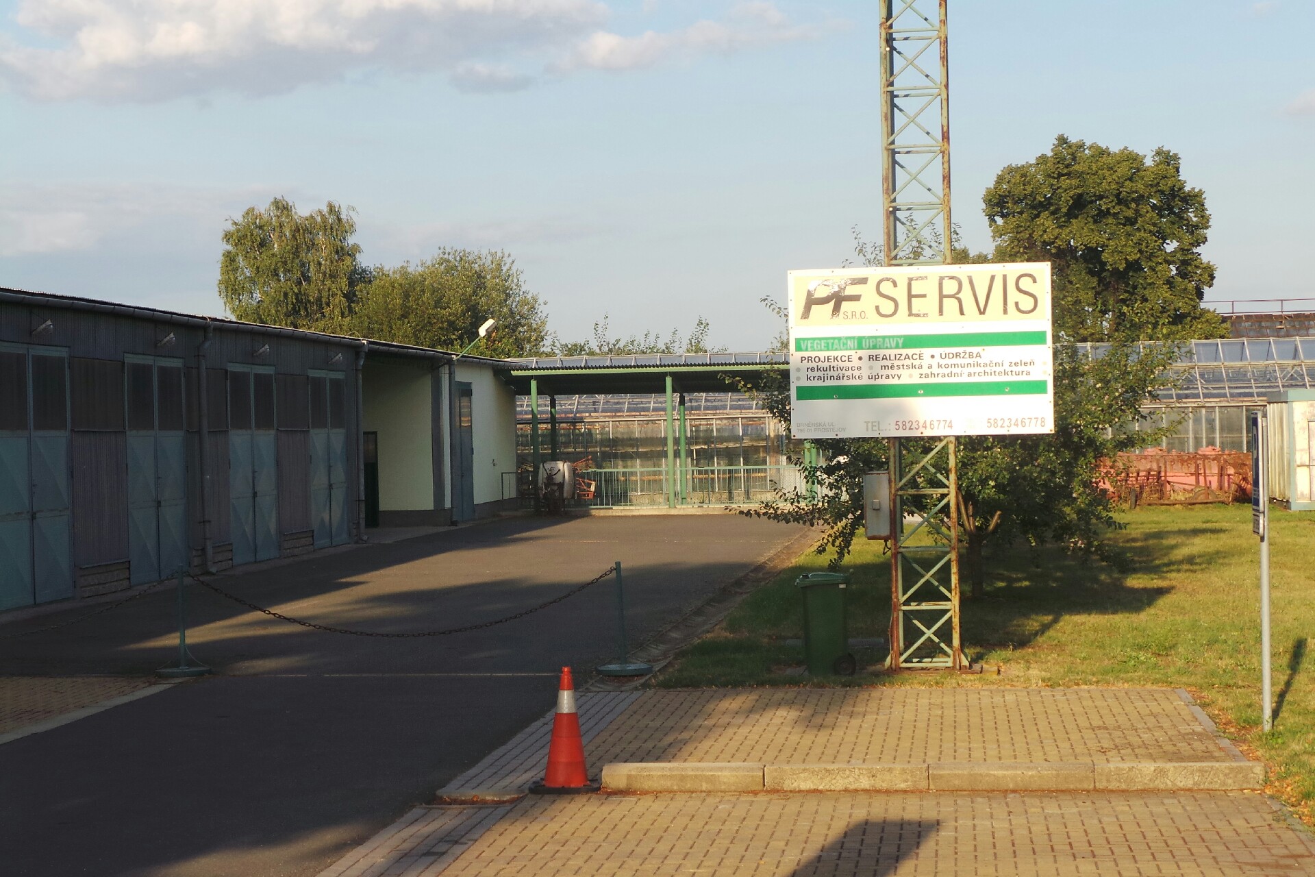 P.F. servis, s.r.o. foto 2