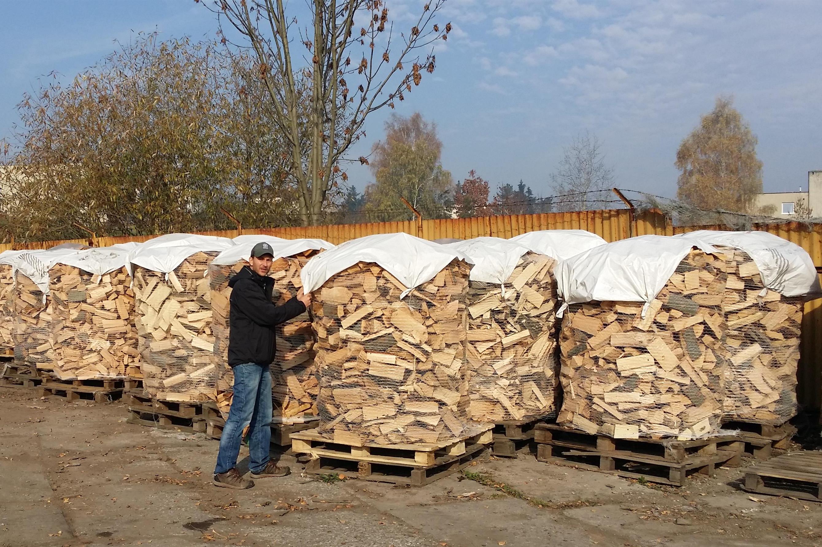 RALEDO - prodej štípaného palivového dříví