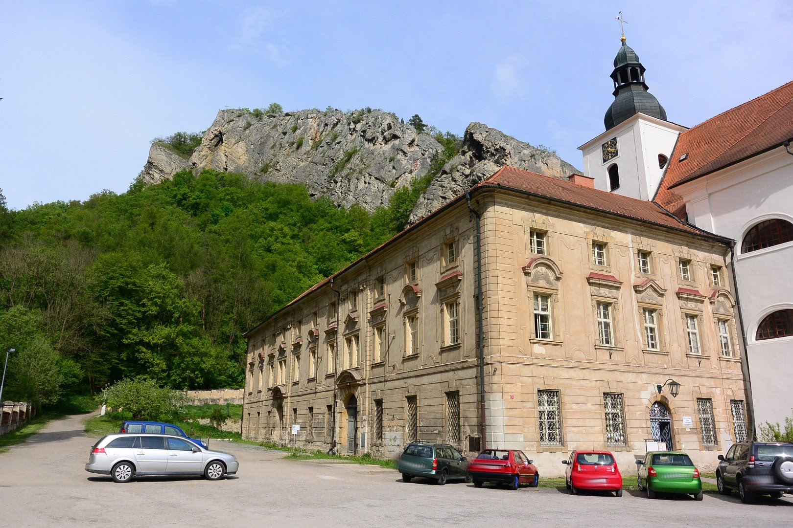 Svatojánská kolej - vyšší odborná škola pedagogická