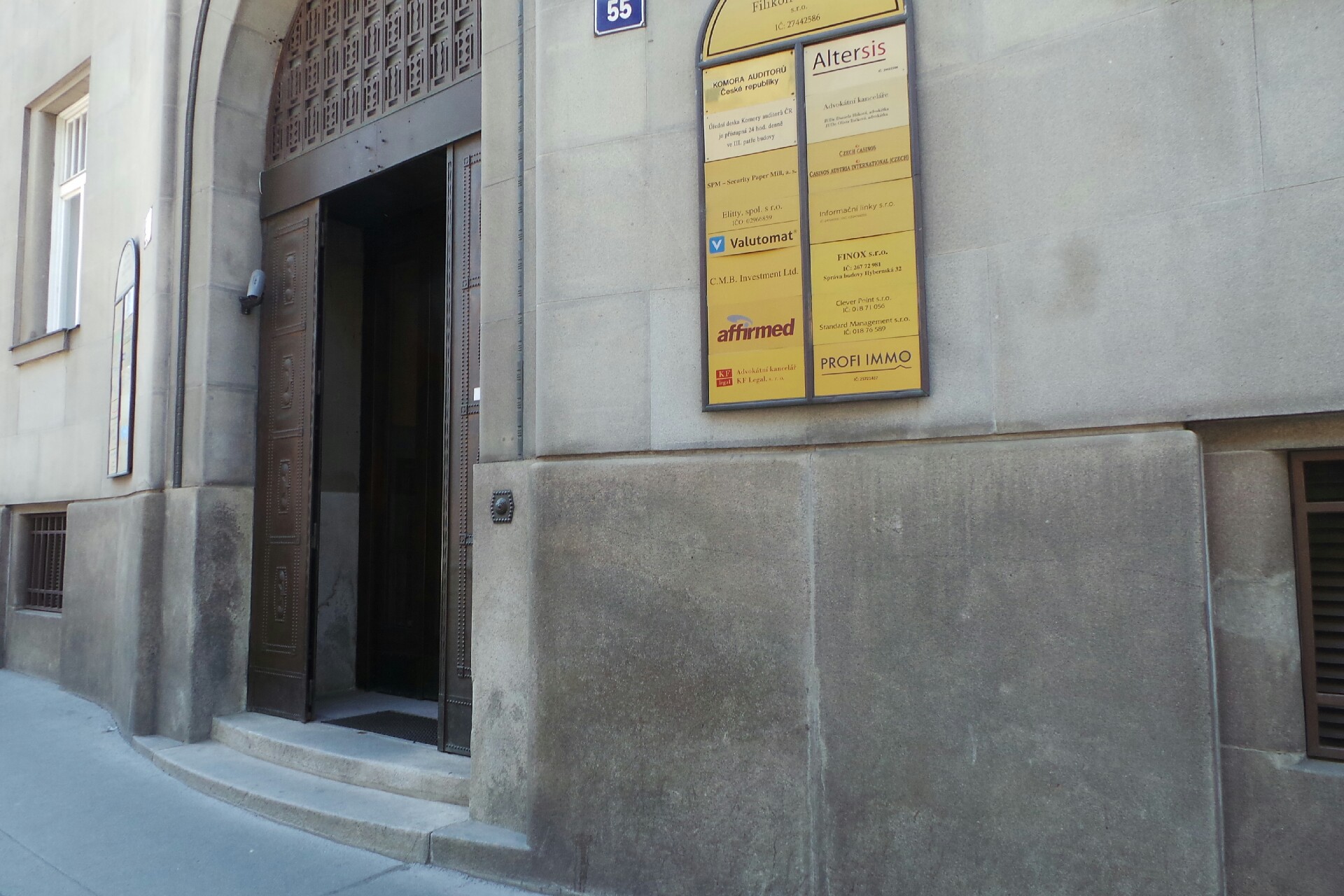 Mgr. Veronika Moudrá, advokátka