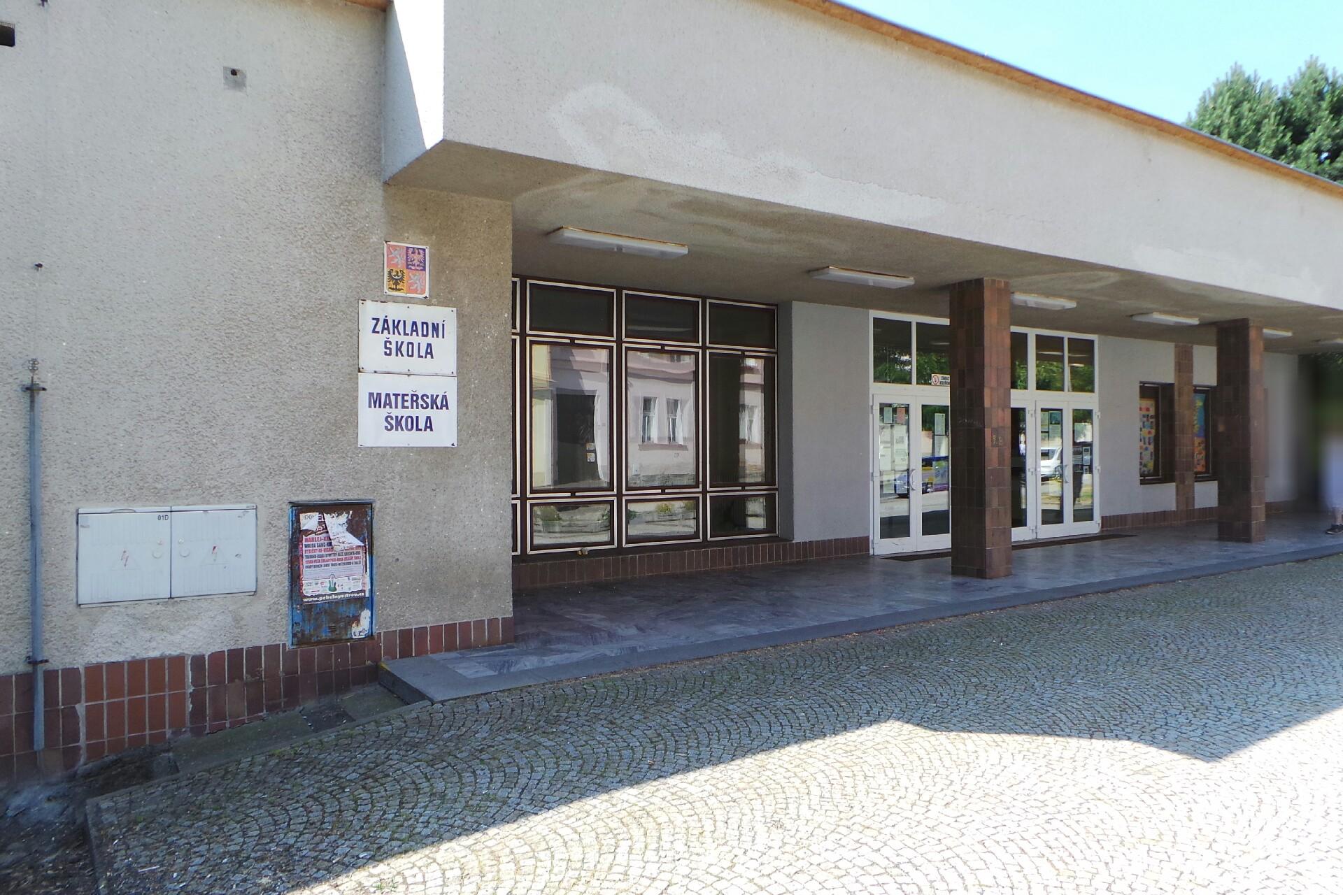 Základní škola a mateřská škola Domažlice