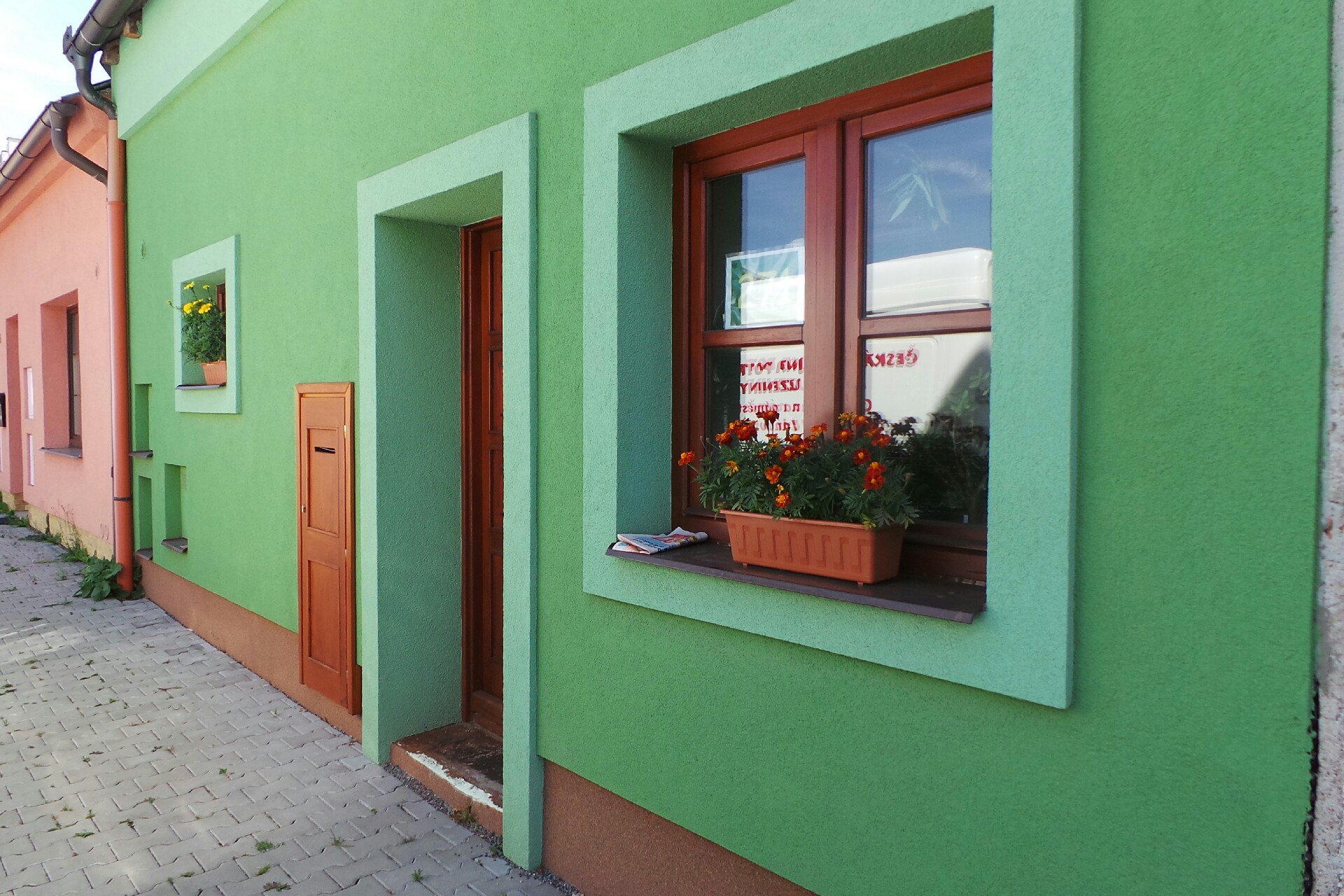 skuteč-ný PARAKLUB, s.r.o.