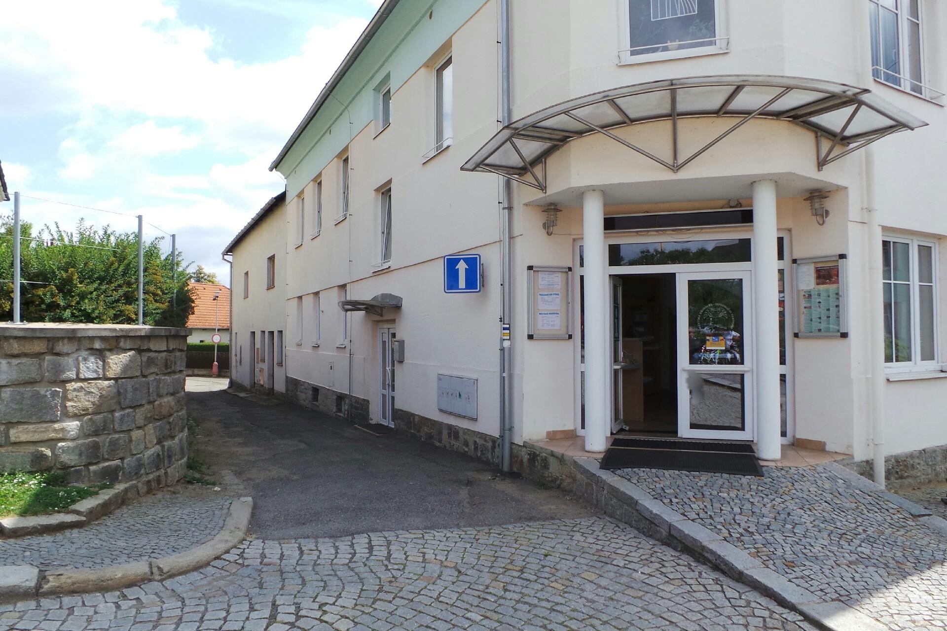Knihovna Světlá nad Sázavou foto 2