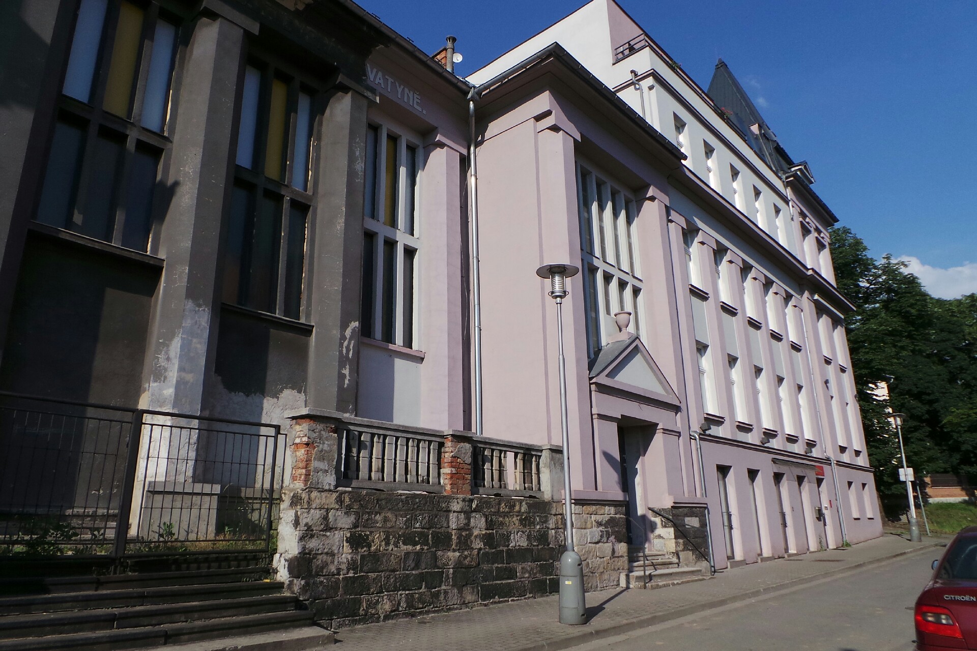 Náboženská obec Církve československé husitské v Ostravě - Moravské a Slezské Ostravě