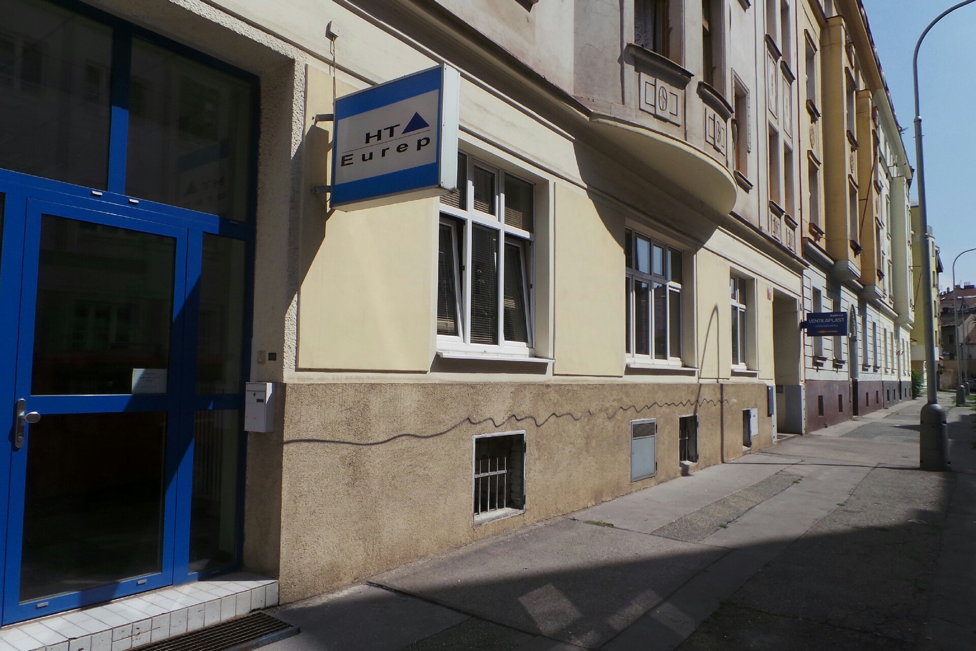 HT-Eurep Electronic s.r.o. - Distributor elektronických součástek foto 1