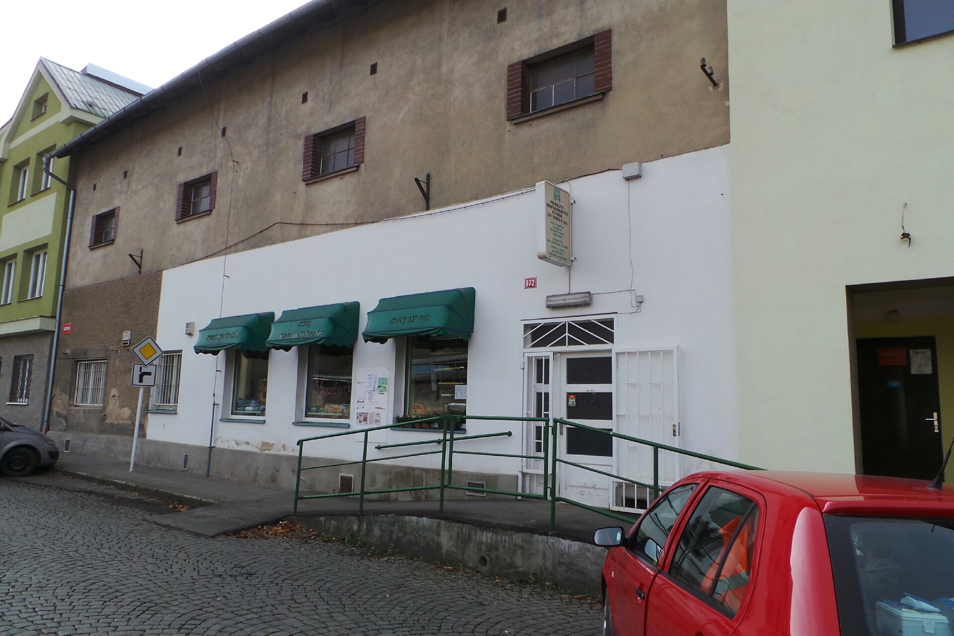 Veronika Hucková - Hospodářské potřeby