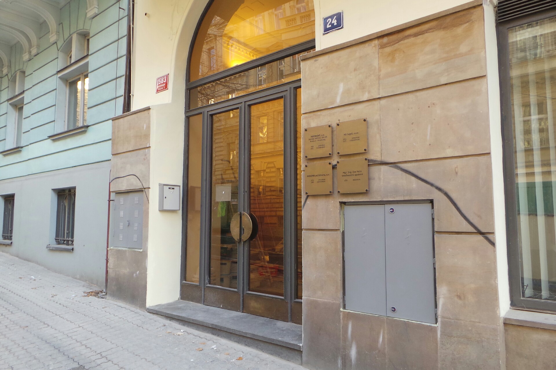 Mgr. Petr Kovařík, advokát