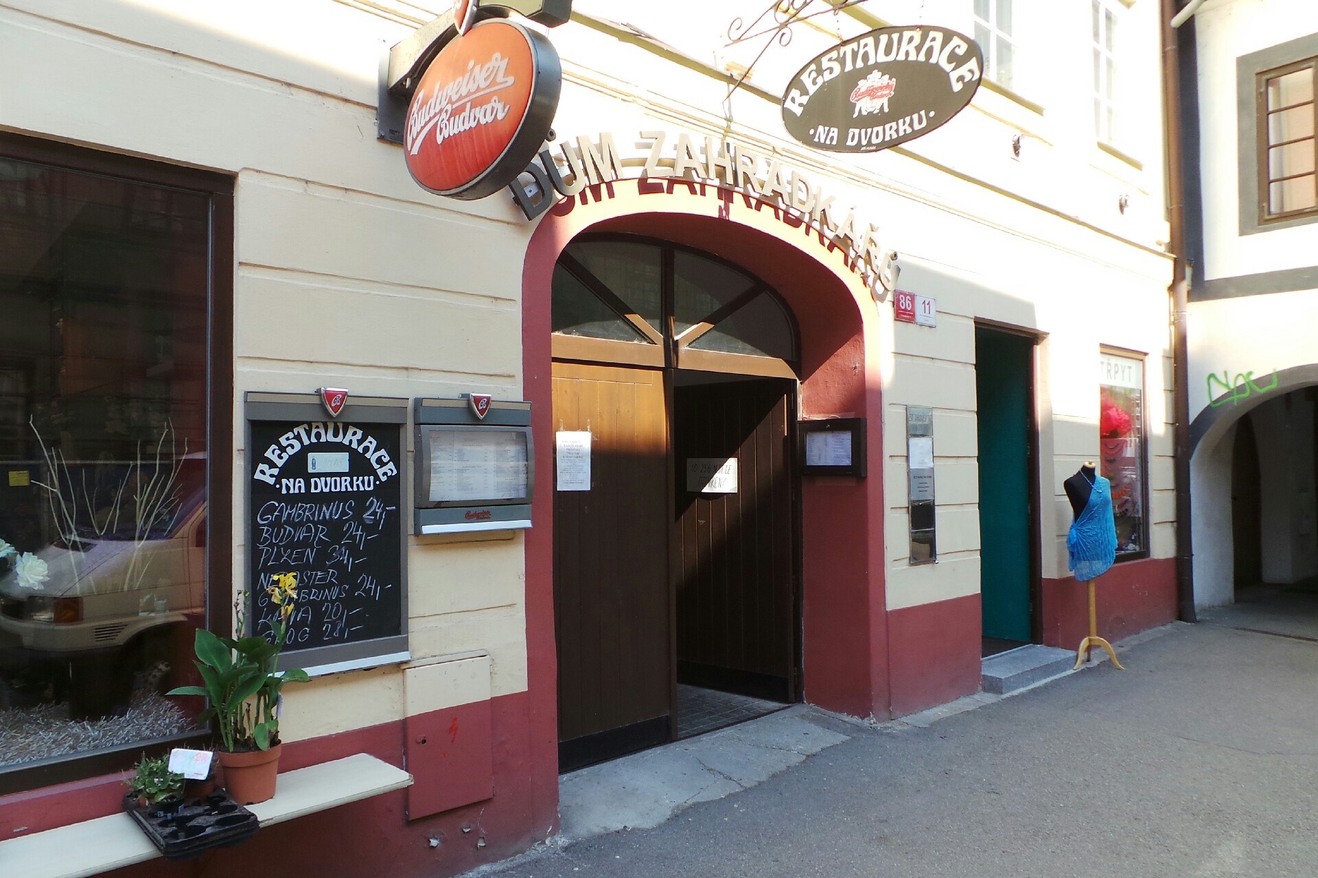 JUDr. Zlatuše Čaňová, advokátka