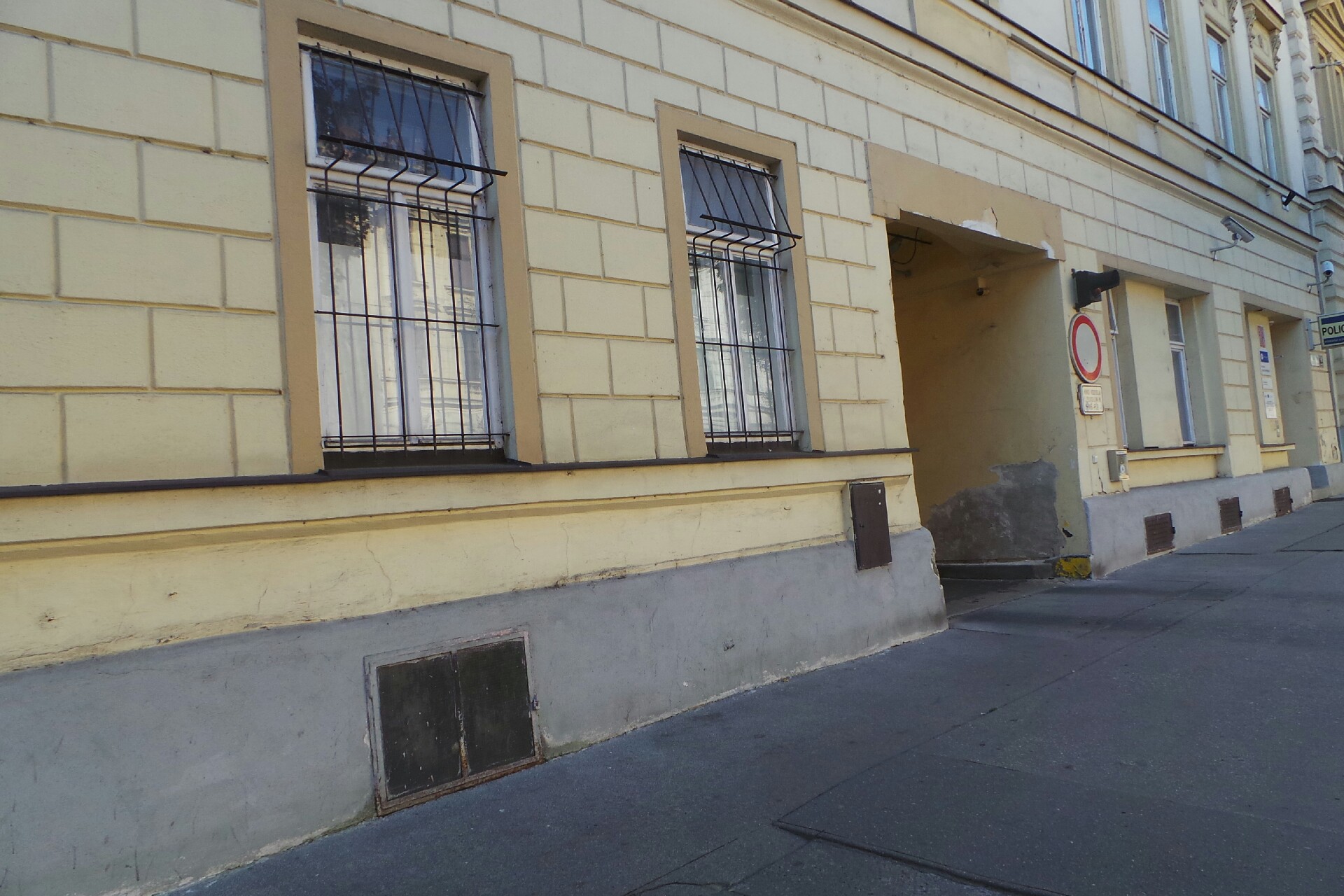 Policie ČR - Obvodní oddělení Brno-Žabovřesky foto 2
