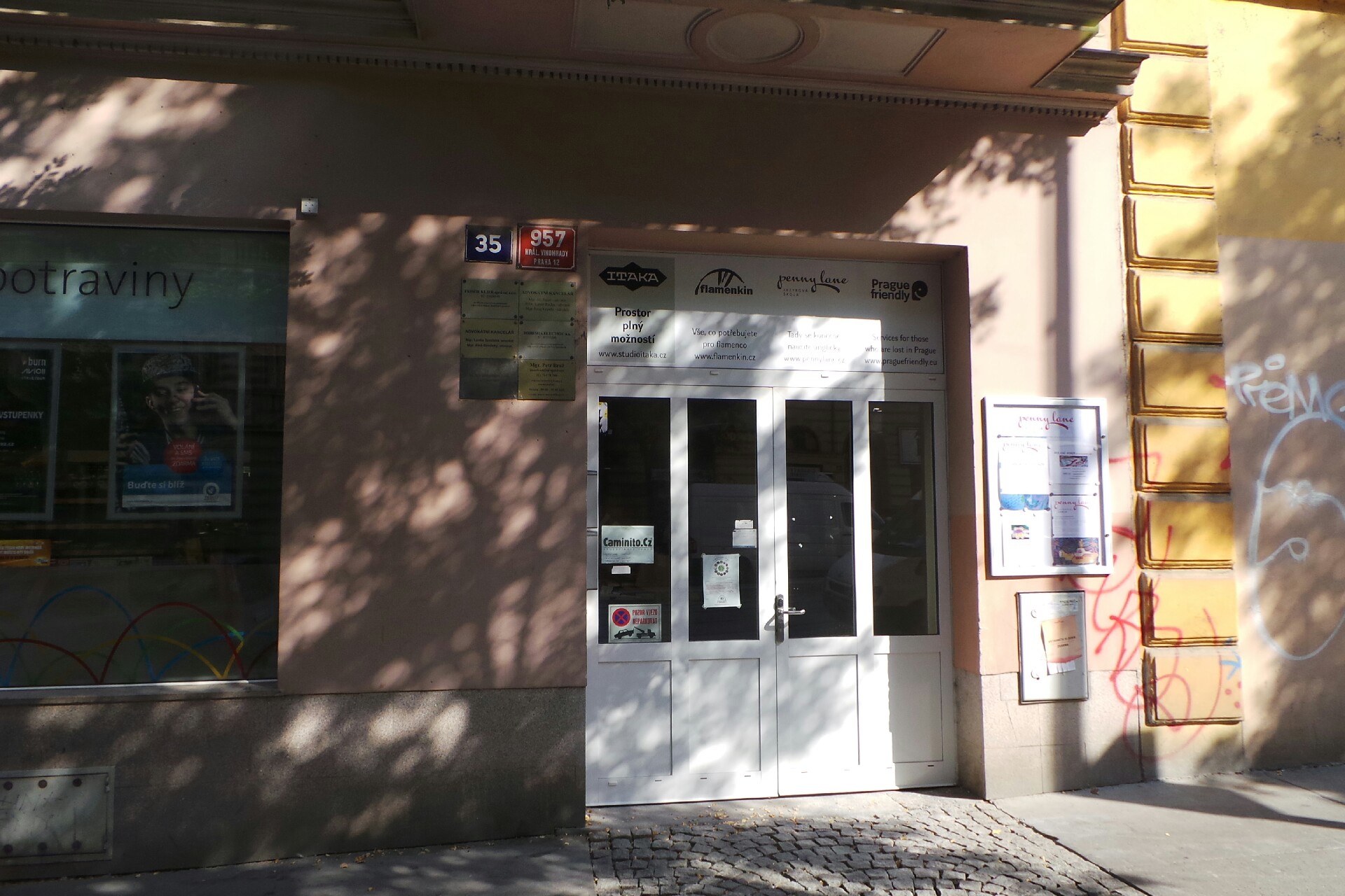 Mgr. Lenka Brodská, advokát foto 1