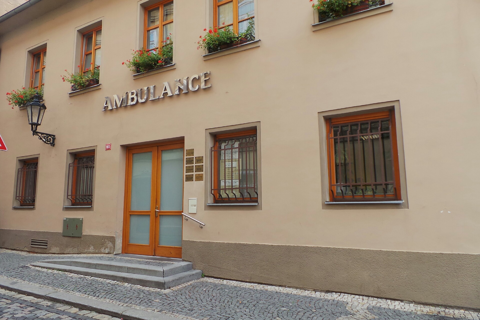 MUDr. KRÁLOVÁ - VÁŠ LÉKAŘ, s.r.o.