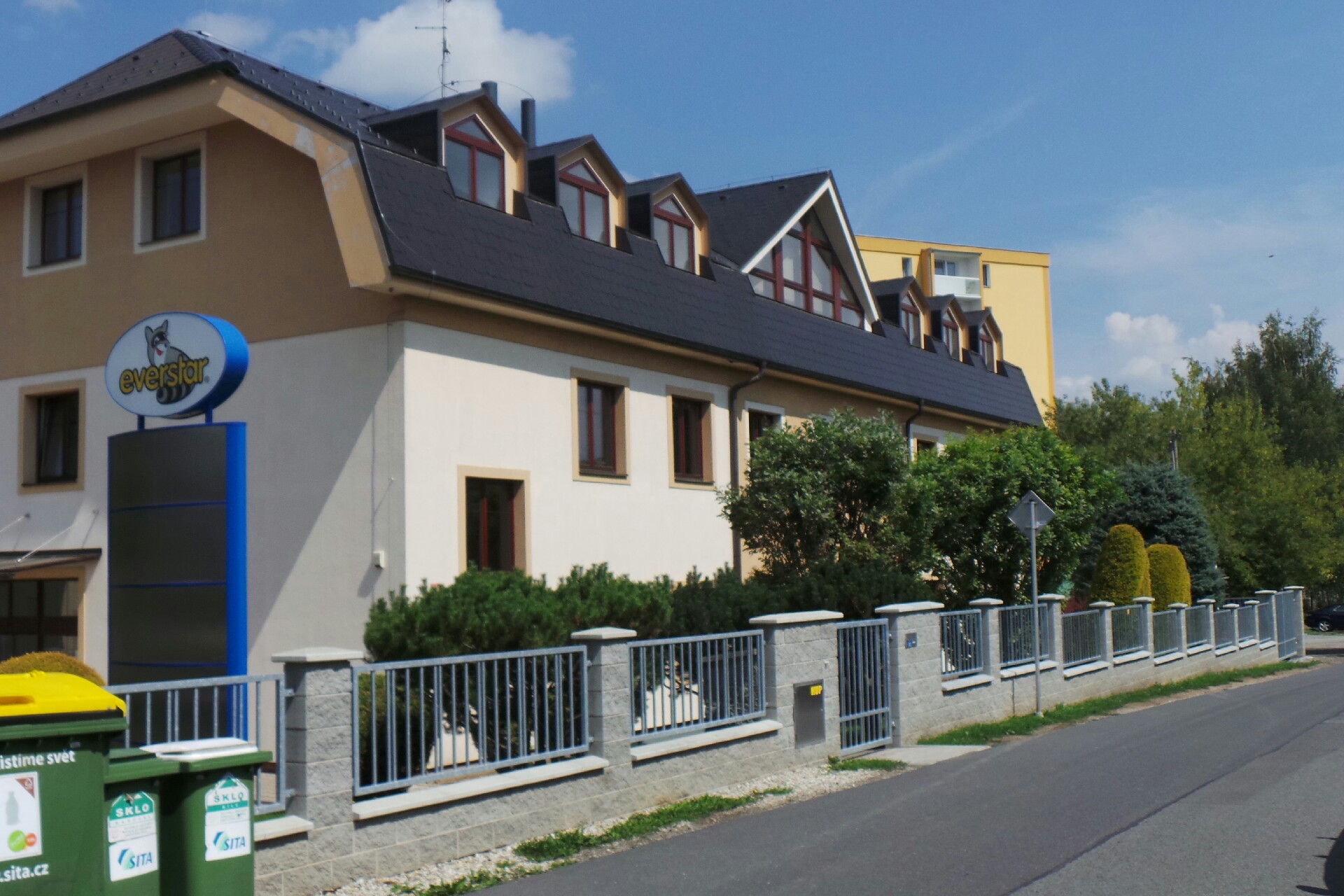 FONIATRIKA LK s.r.o. foto 1