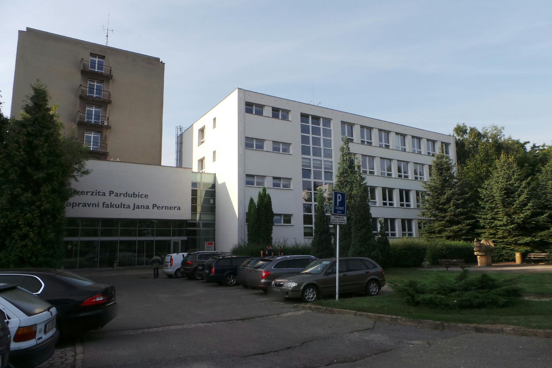 Univerzita Pardubice - Zkušební laboratoř AL Dopravní fakulty Jana Pernera