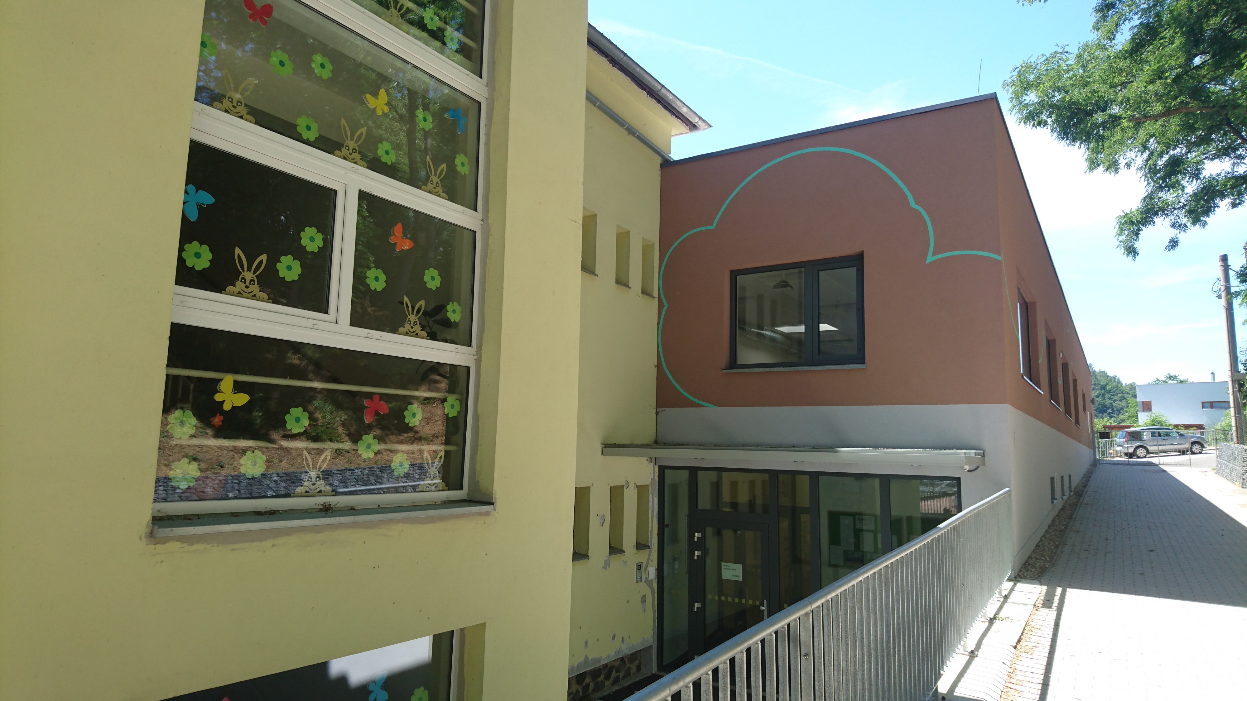 Základní škola a mateřská škola Husinec-Řež, příspěvková organizace