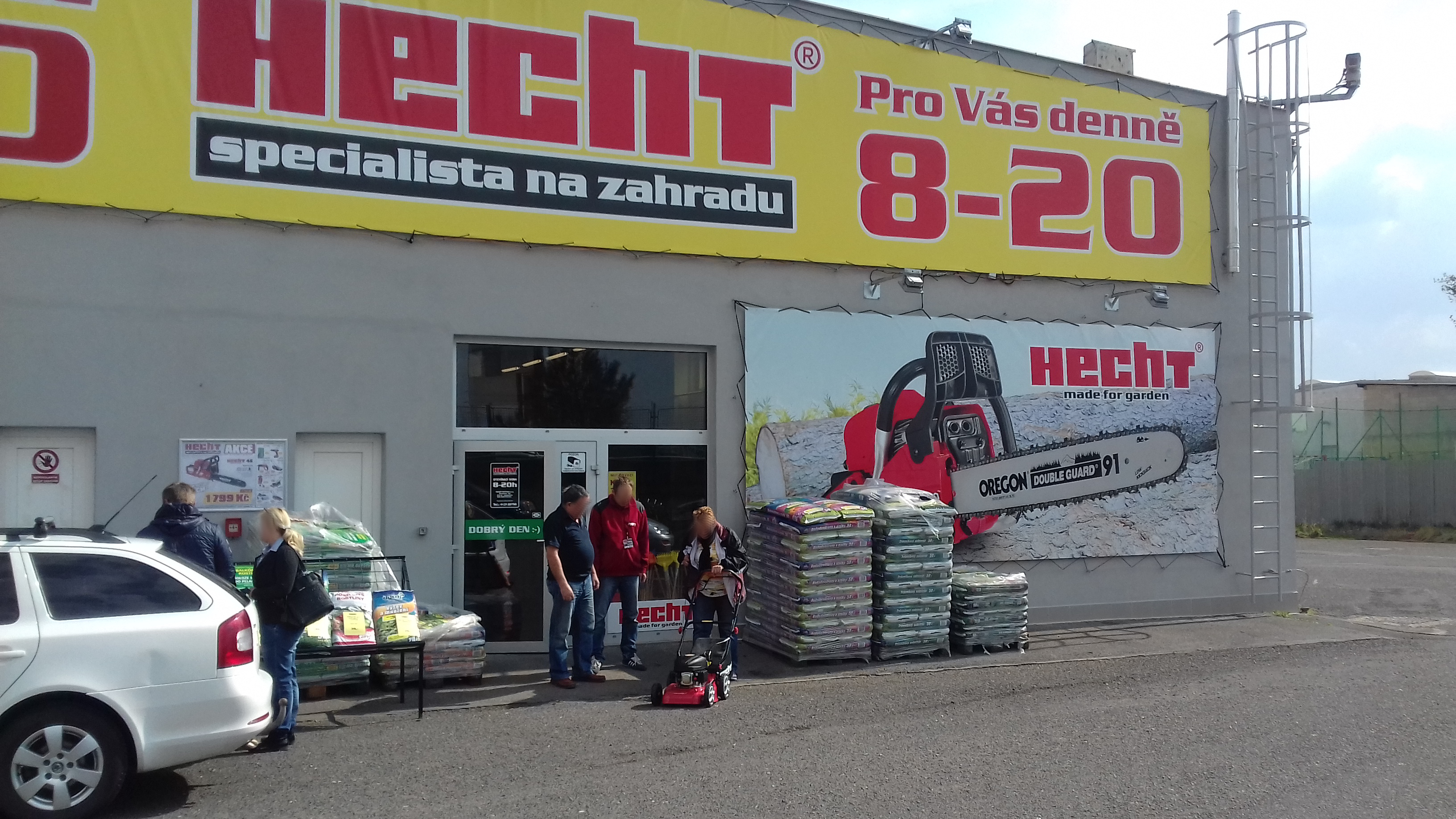 HECHT - specialista na zahradu foto 2