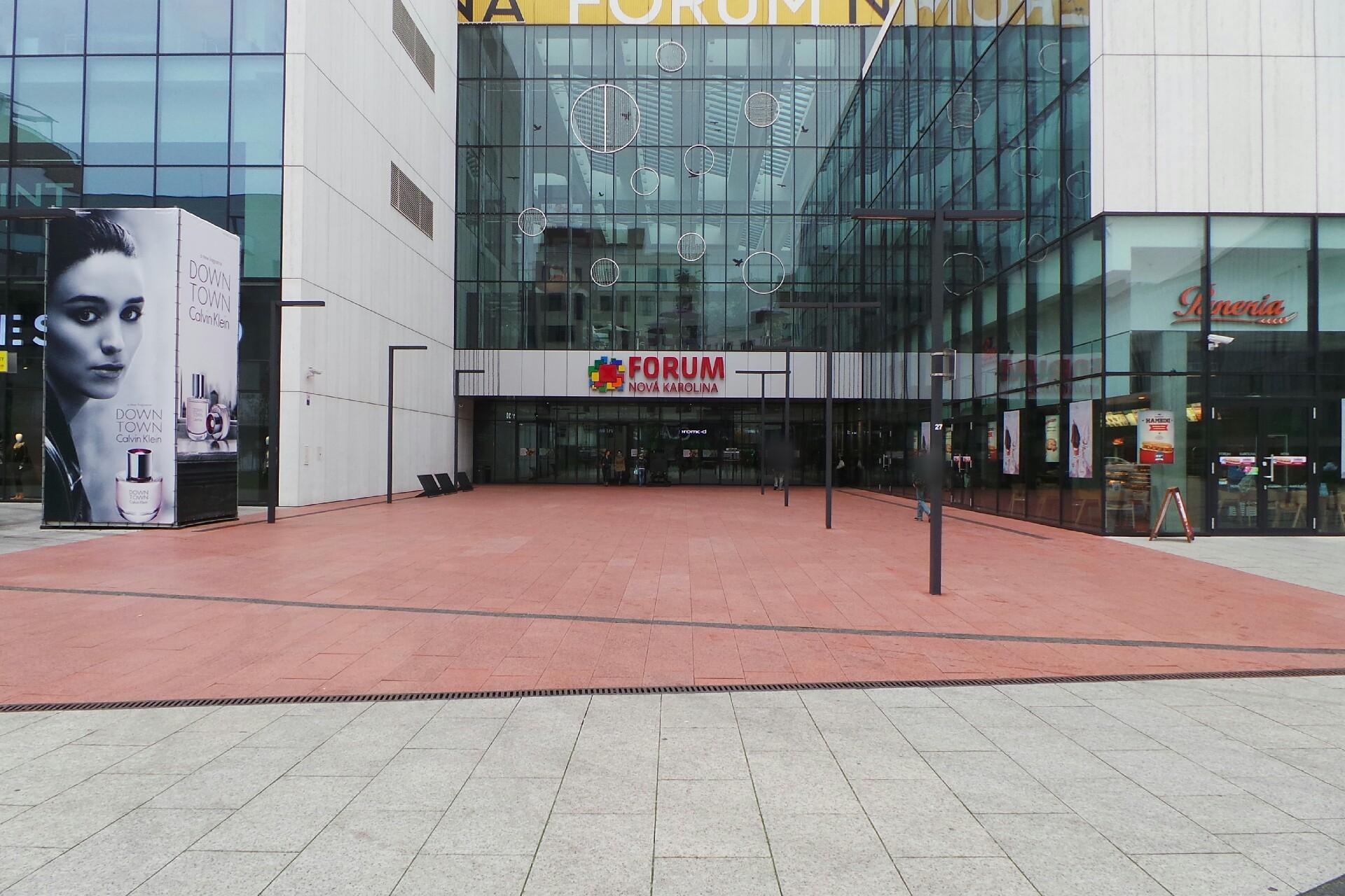 Raiffeisenbank - bankomat