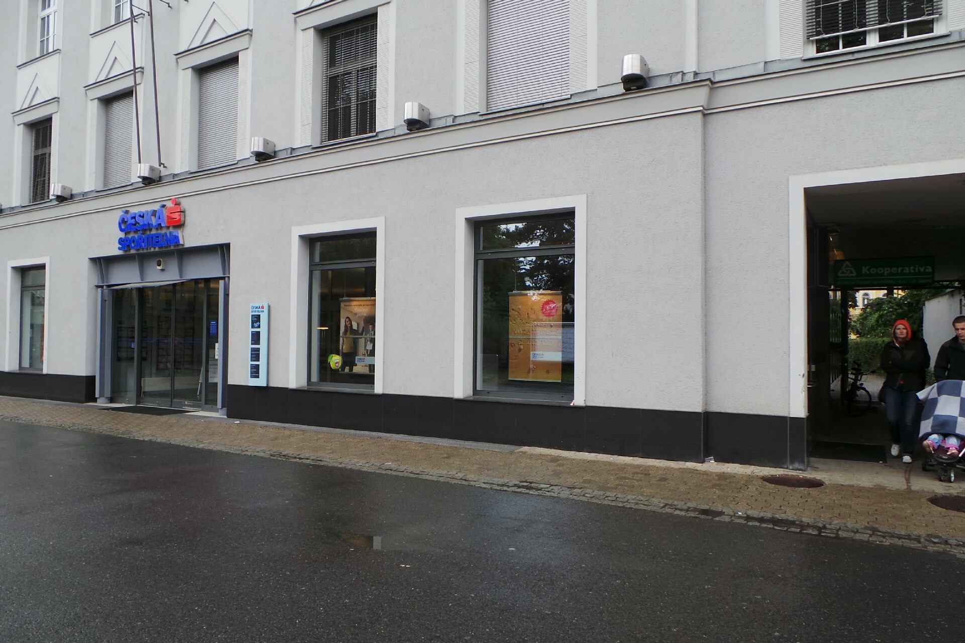 Bankomat České spořitelny foto 2