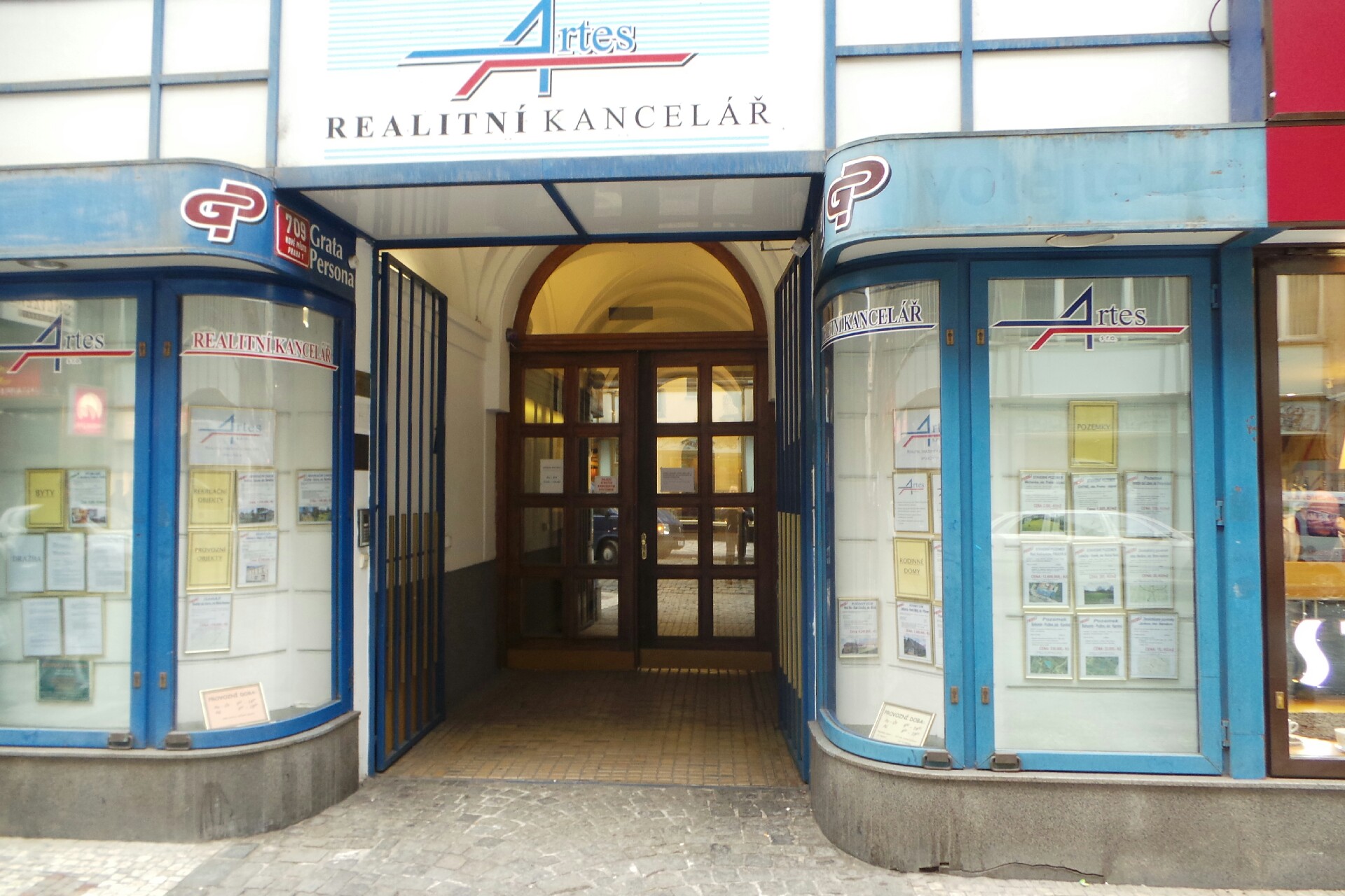 Mgr. Pavel  Drumev, advokát