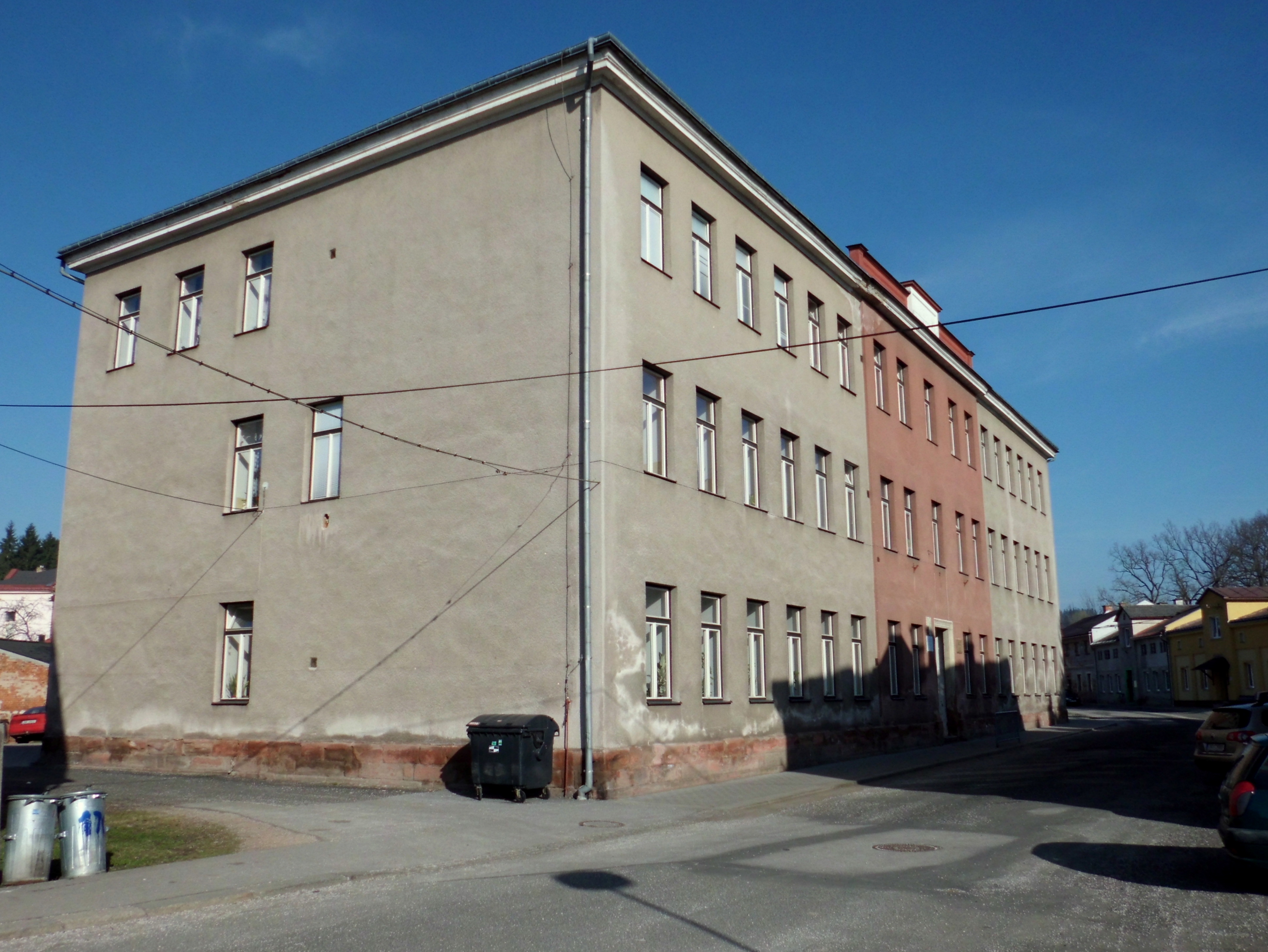 Základní škola Karla Klíče Hostinné