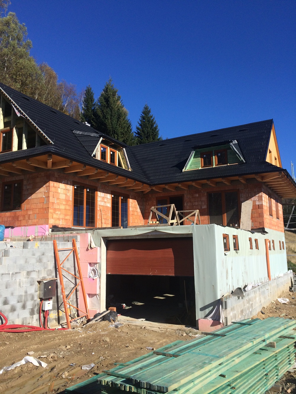 Radim Ustohal - Roofmont foto 4