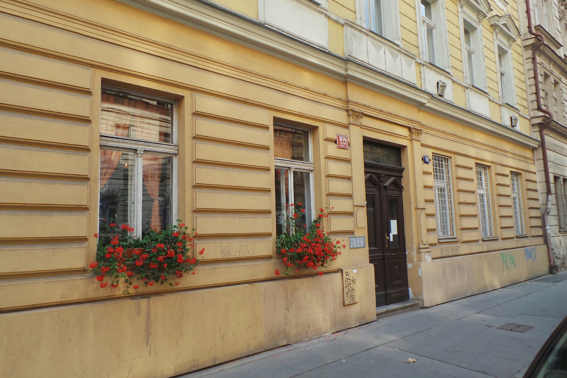 JUDr. Marie Vondráčková, AK - Vondracek & Partner