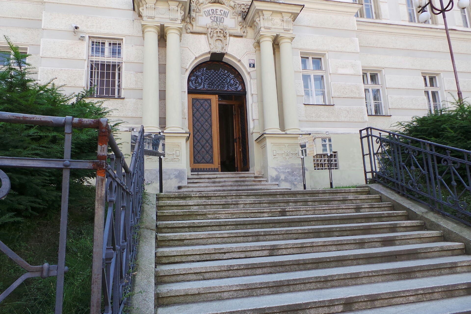 Okresní soud v Karlových Varech